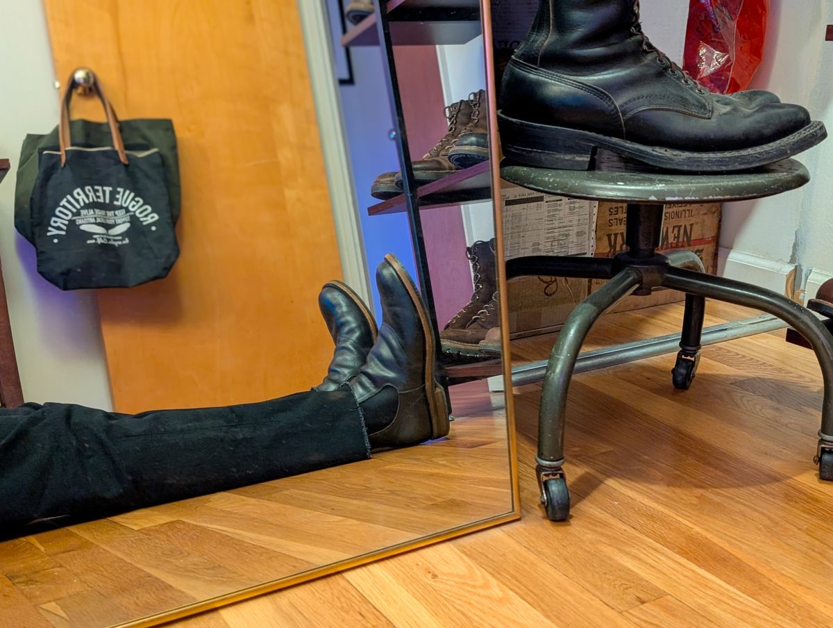 Photo by demo on January 31, 2025 of the RRL Congress Boot in Horween Black Chromexcel.