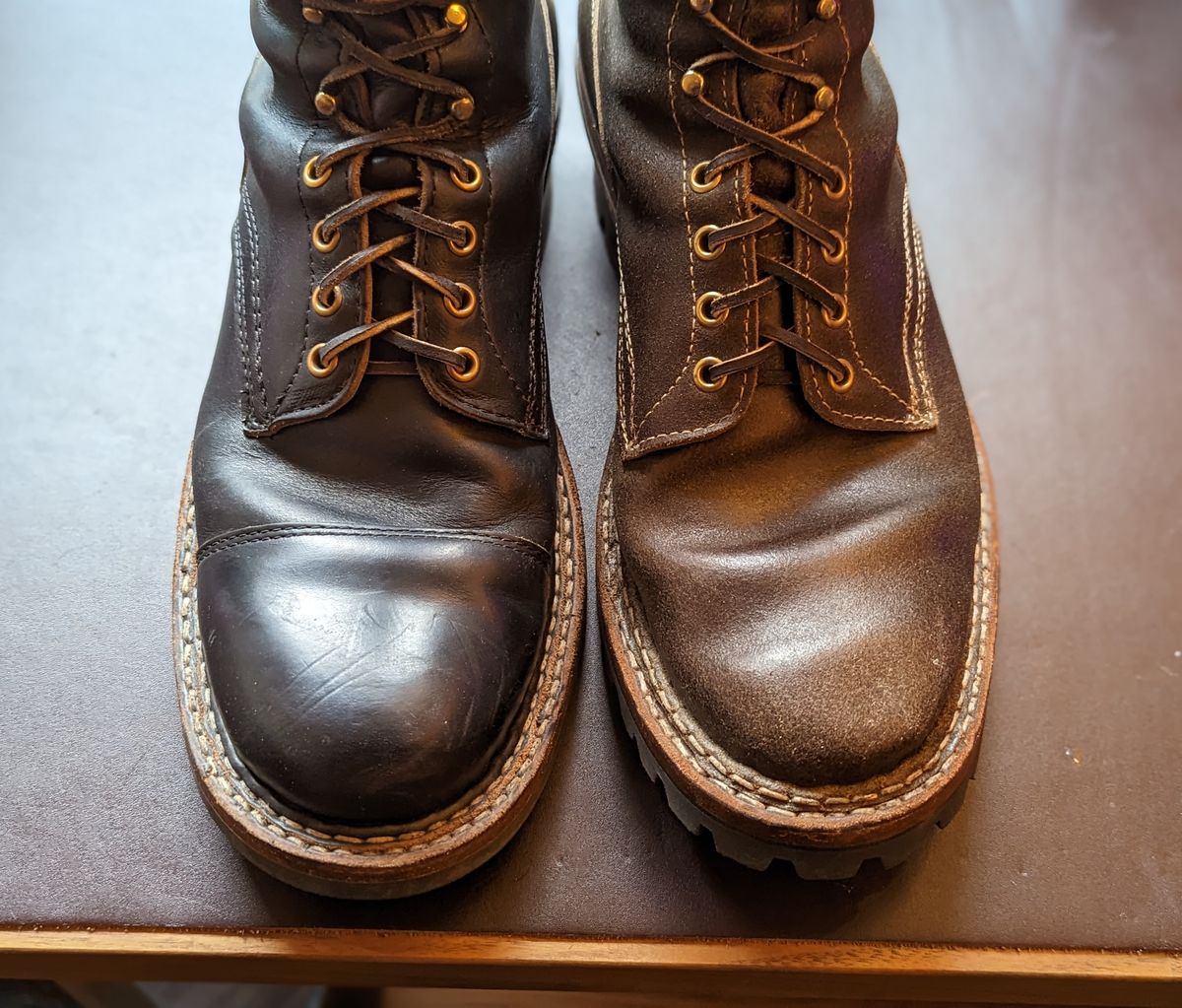 Photo by demo on March 23, 2023 of the White's Bounty Hunter in Horween Olive Waxed Flesh.