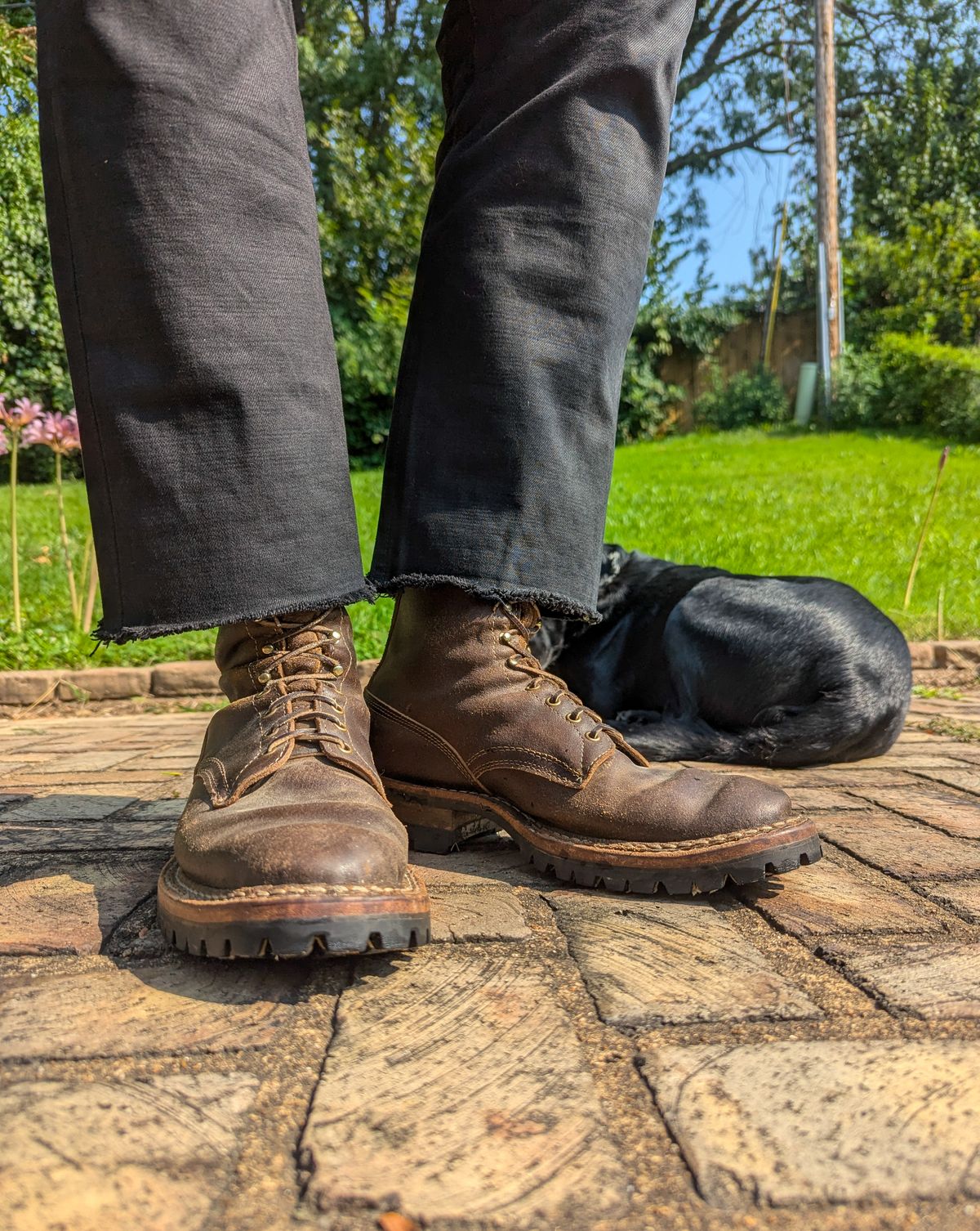 Photo by demo on July 25, 2024 of the White's Bounty Hunter in Horween Olive Waxed Flesh.