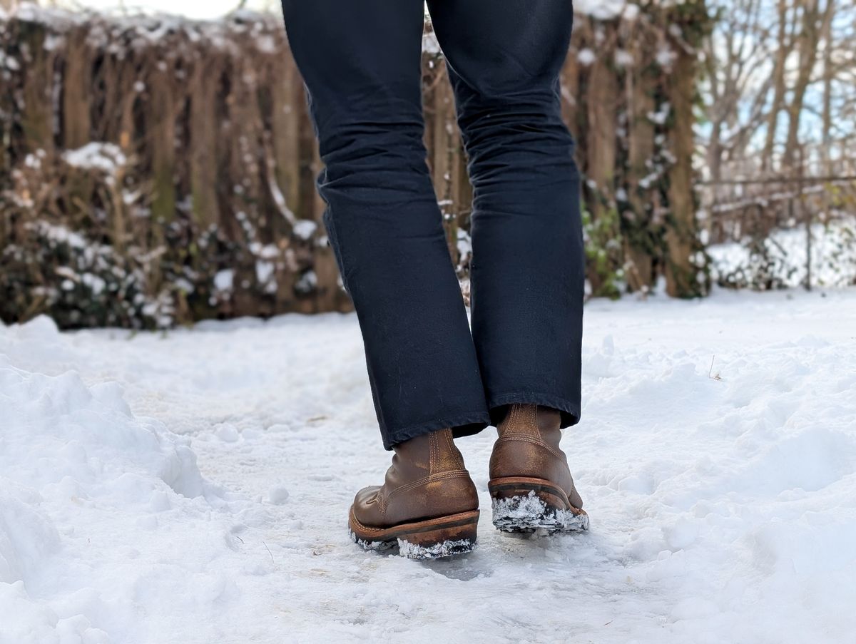 Photo by demo on January 7, 2025 of the White's Bounty Hunter in Horween Olive Waxed Flesh.