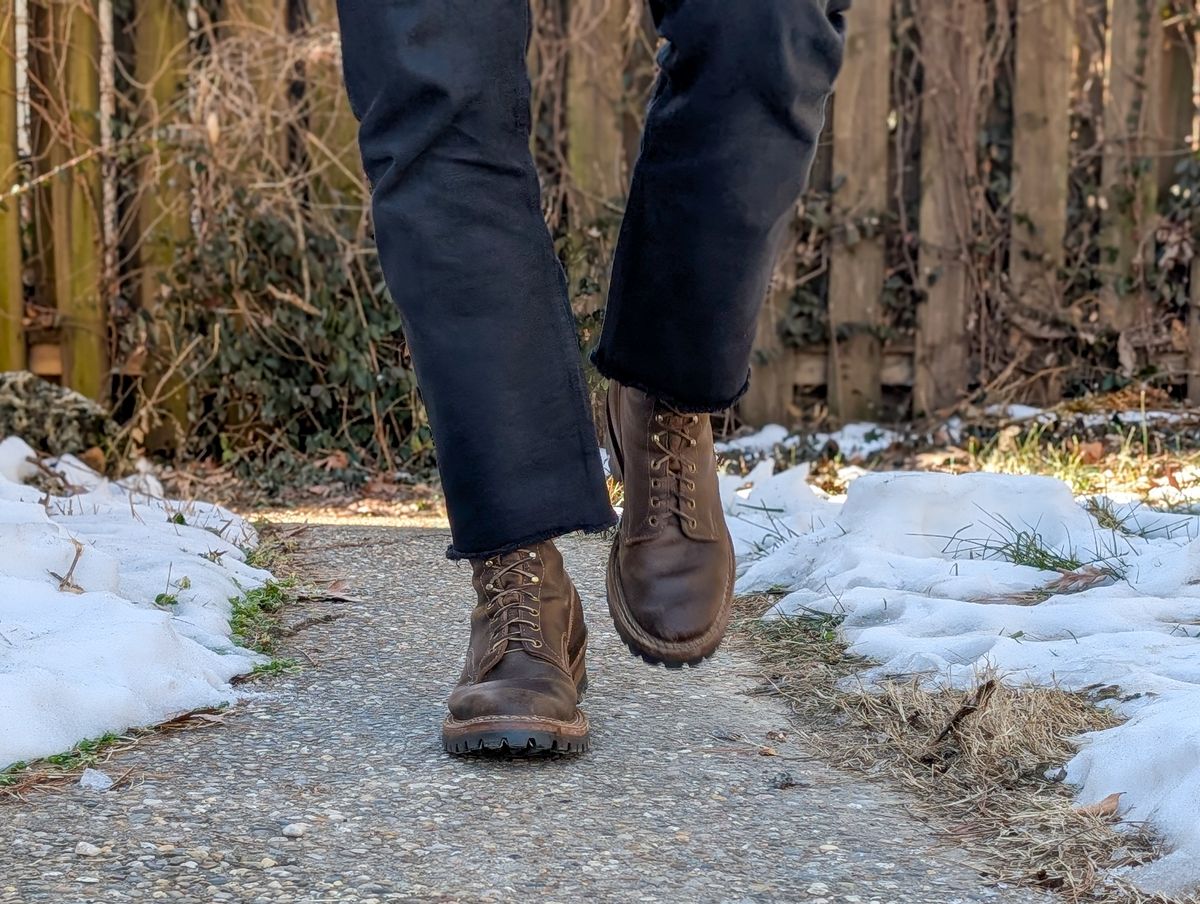 Photo by demo on January 27, 2025 of the White's Bounty Hunter in Horween Olive Waxed Flesh.