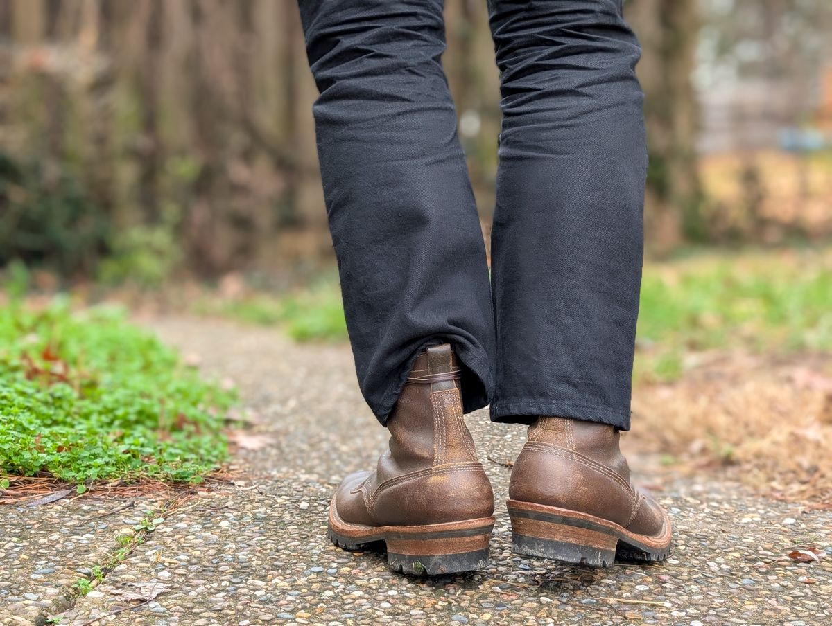Photo by demo on December 29, 2024 of the White's Bounty Hunter in Horween Olive Waxed Flesh.