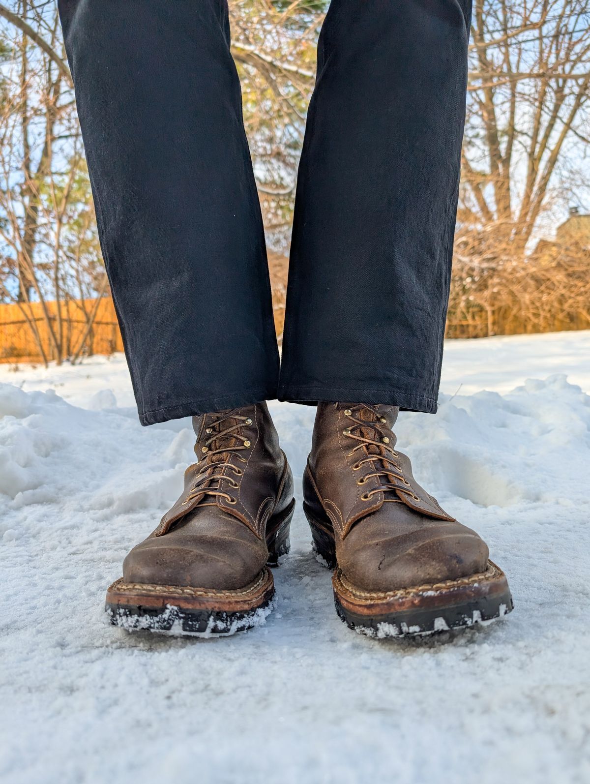 Photo by demo on January 7, 2025 of the White's Bounty Hunter in Horween Olive Waxed Flesh.