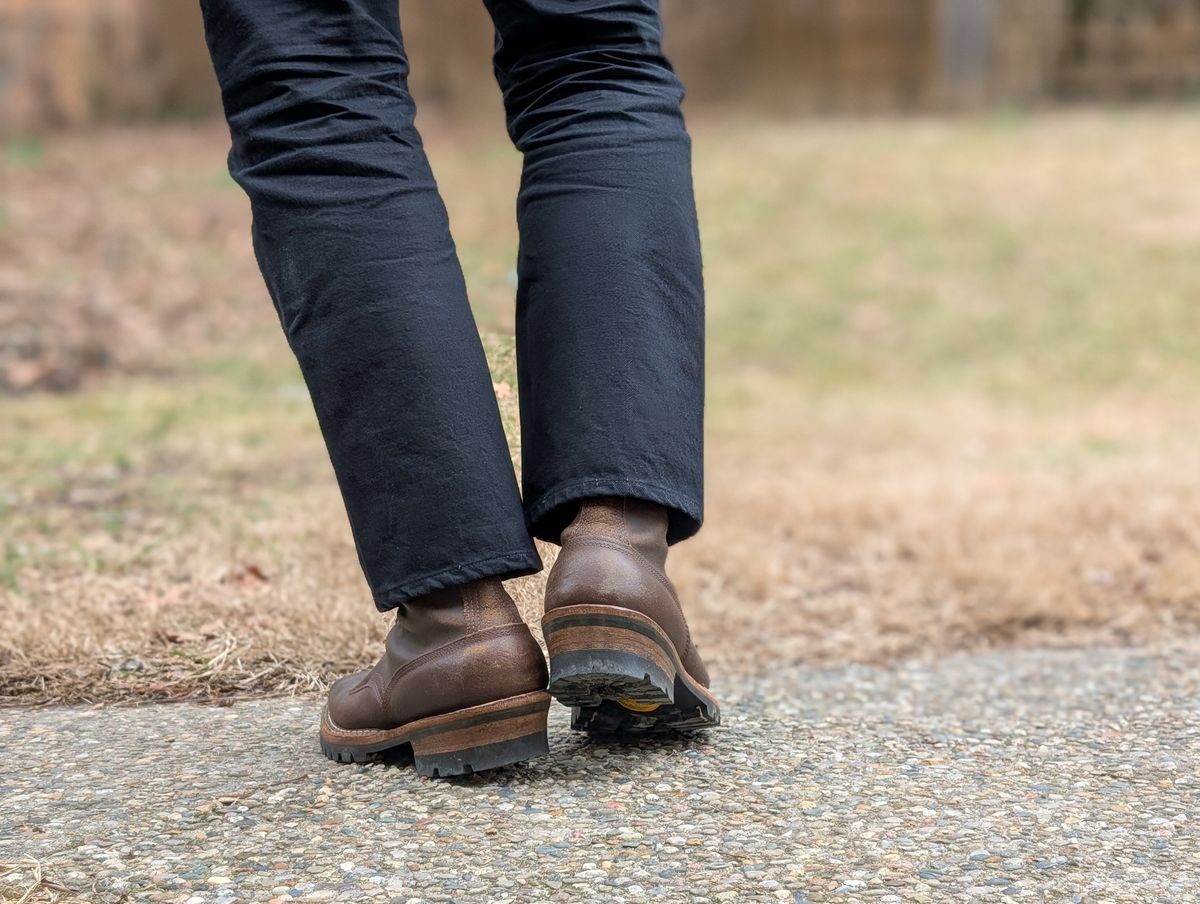 Photo by demo on February 9, 2025 of the White's Bounty Hunter in Horween Olive Waxed Flesh.