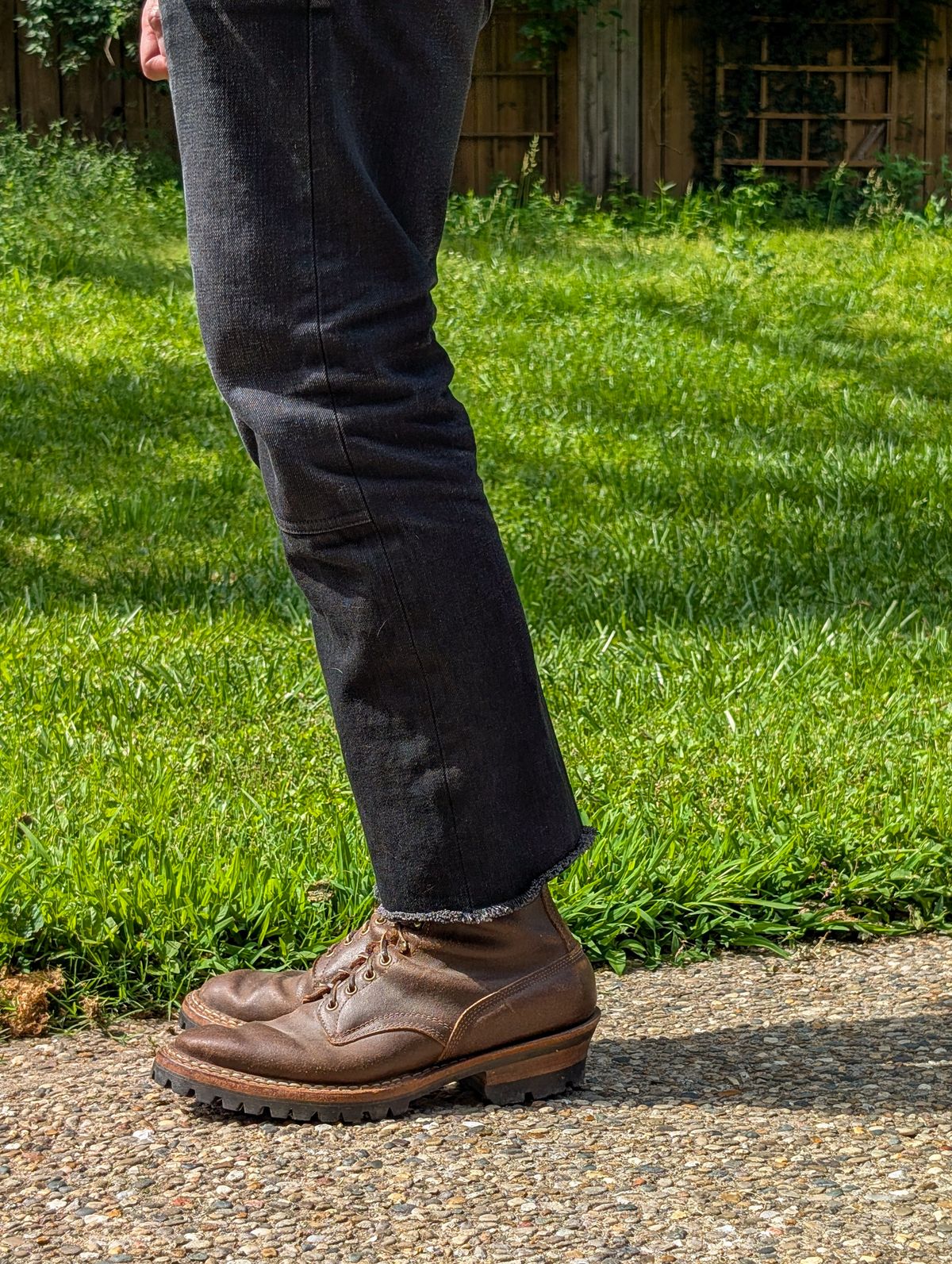Photo by demo on May 27, 2026 of the White's Bounty Hunter in Horween Olive Waxed Flesh.