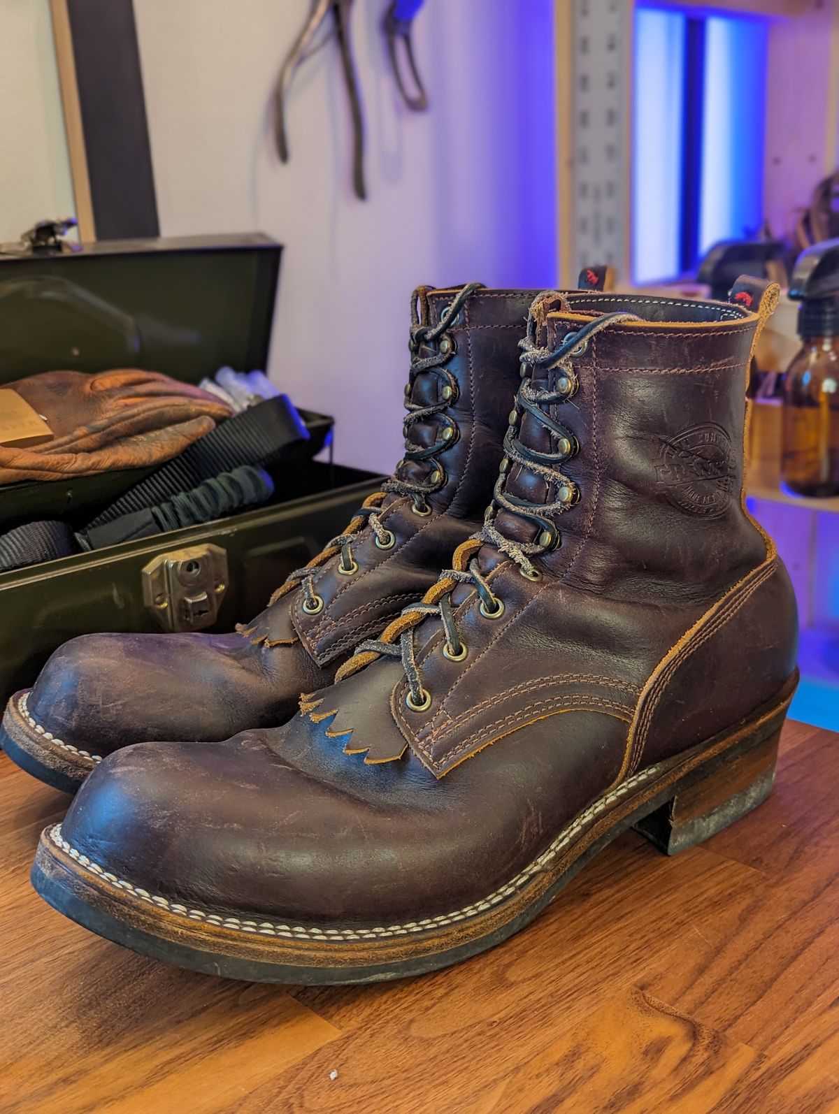 Photo by demo on December 5, 2023 of the Frank's Boots Type 1 Commander in Seidel Brown Domain.
