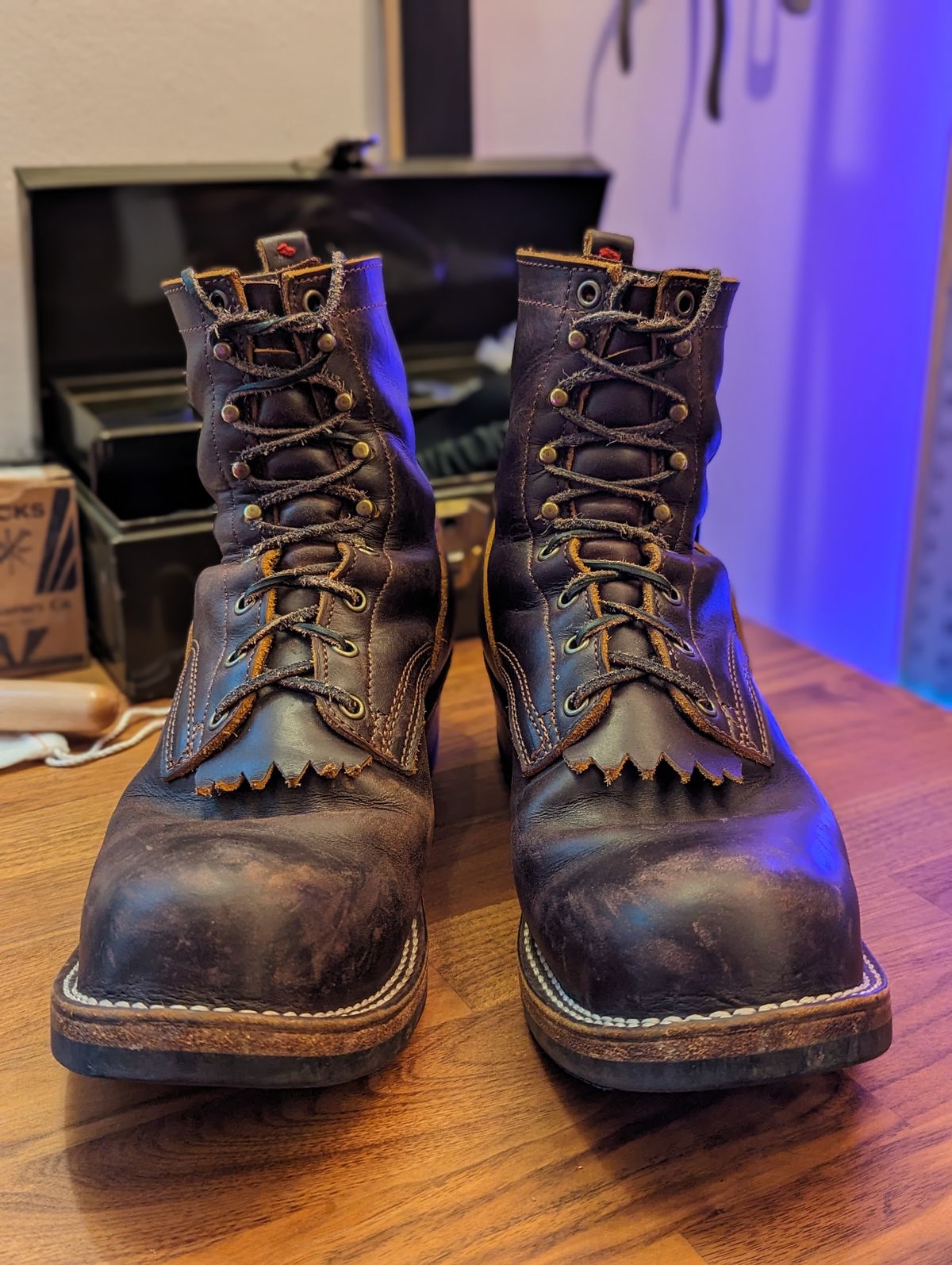 Photo by demo on January 1, 2024 of the Frank's Boots Type 1 Commander in Seidel Brown Domain.