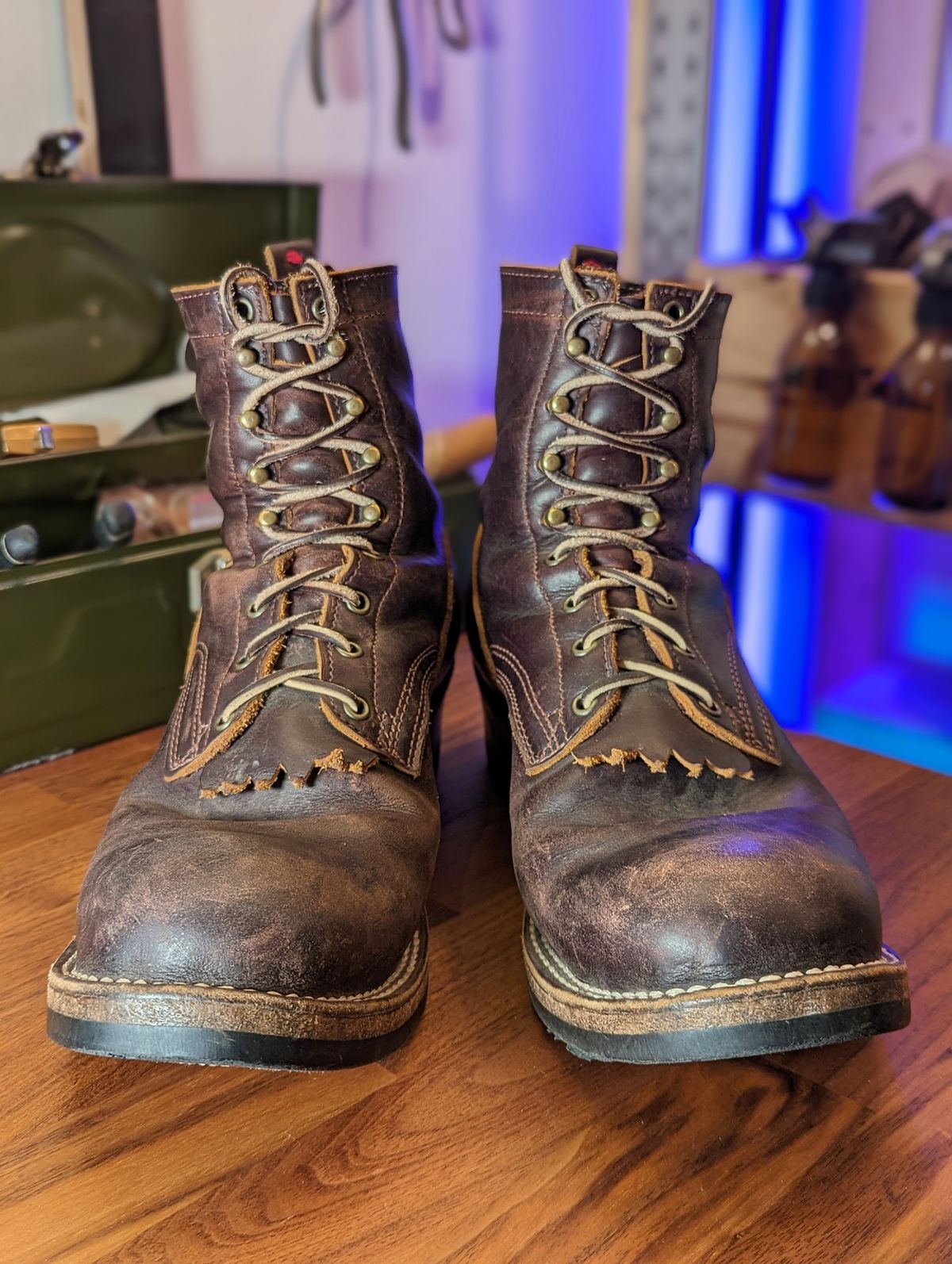 Photo by demo on April 1, 2024 of the Frank's Boots Type 1 Commander in Seidel Brown Domain.