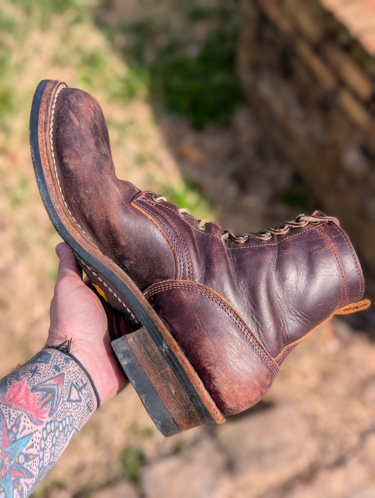 Photo by demo on March 24, 2025 of the Frank's Boots Type 1 Commander in Seidel Brown Domain.