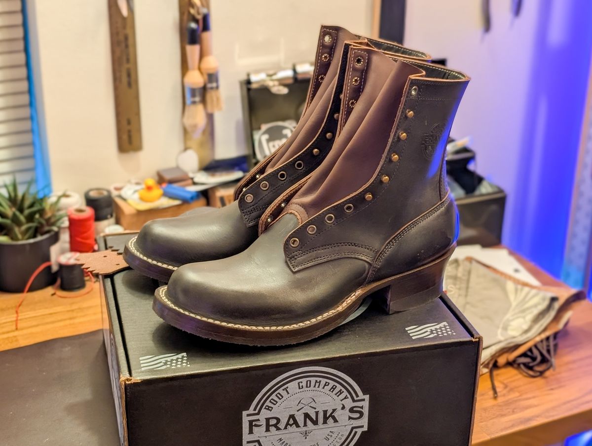 Photo by demo on June 21, 2025 of the Frank's Boots Custom Model in Seidel Mocha Oil Tan.