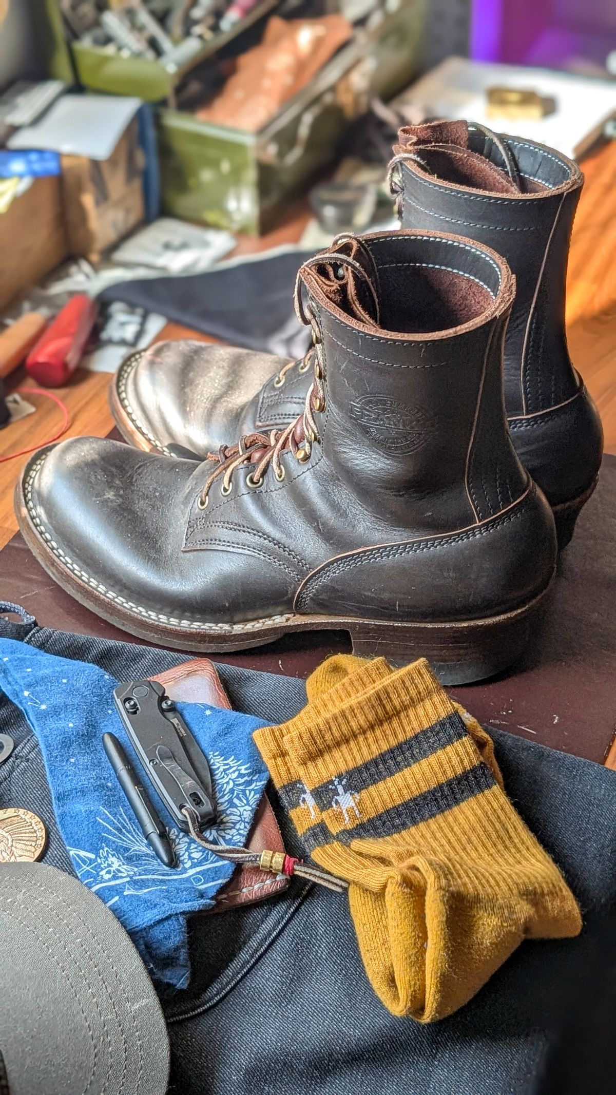 Photo by demo on March 31, 2026 of the Frank's Boots Custom Model in Seidel Mocha Oil Tan.