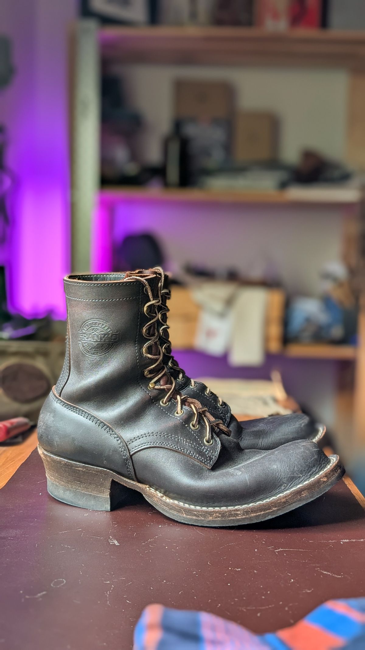 Photo by demo on May 30, 2026 of the Frank's Boots Custom Model in Seidel Mocha Oil Tan.