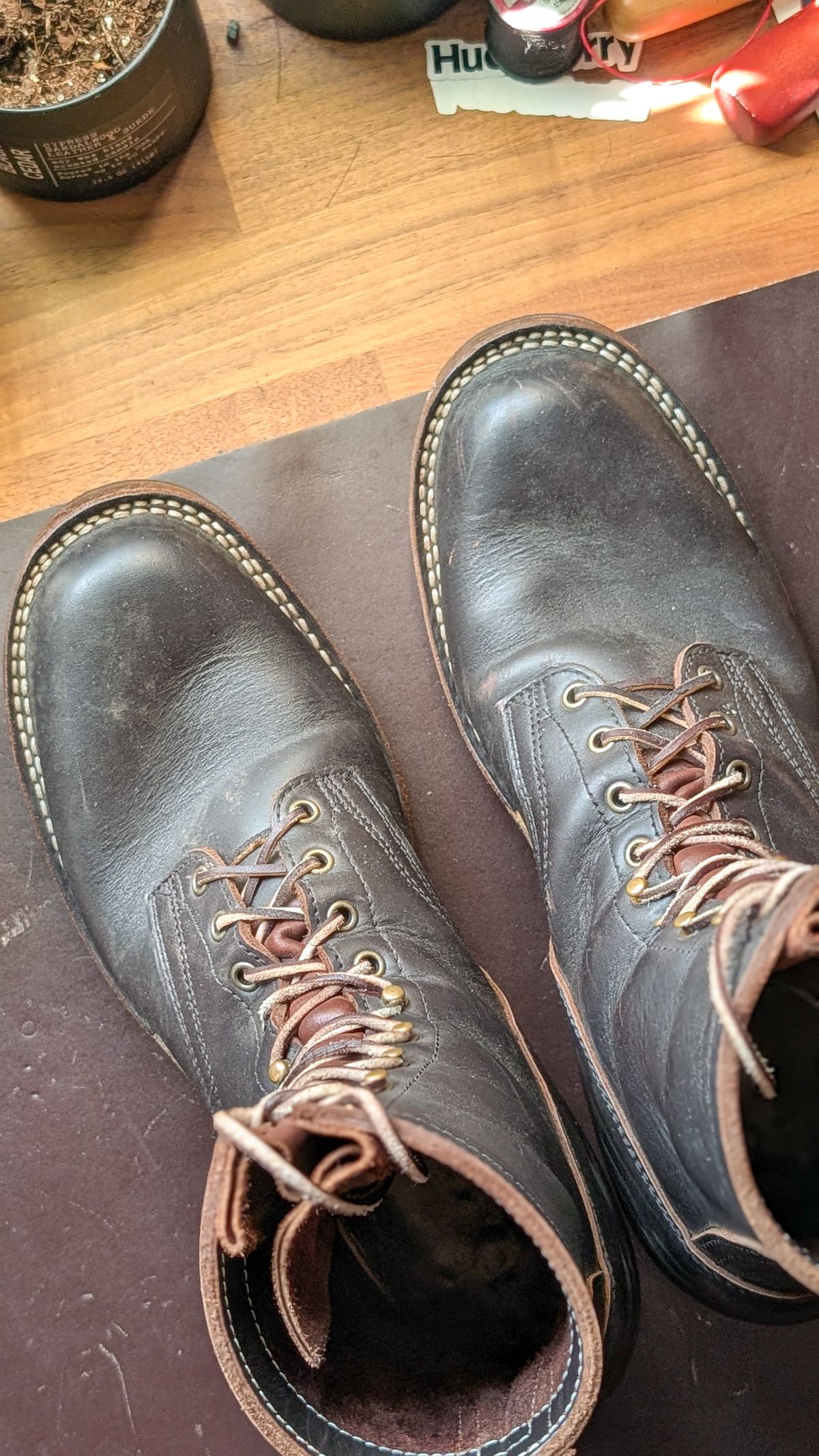 Photo by demo on April 22, 2026 of the Frank's Boots Custom Model in Seidel Mocha Oil Tan.