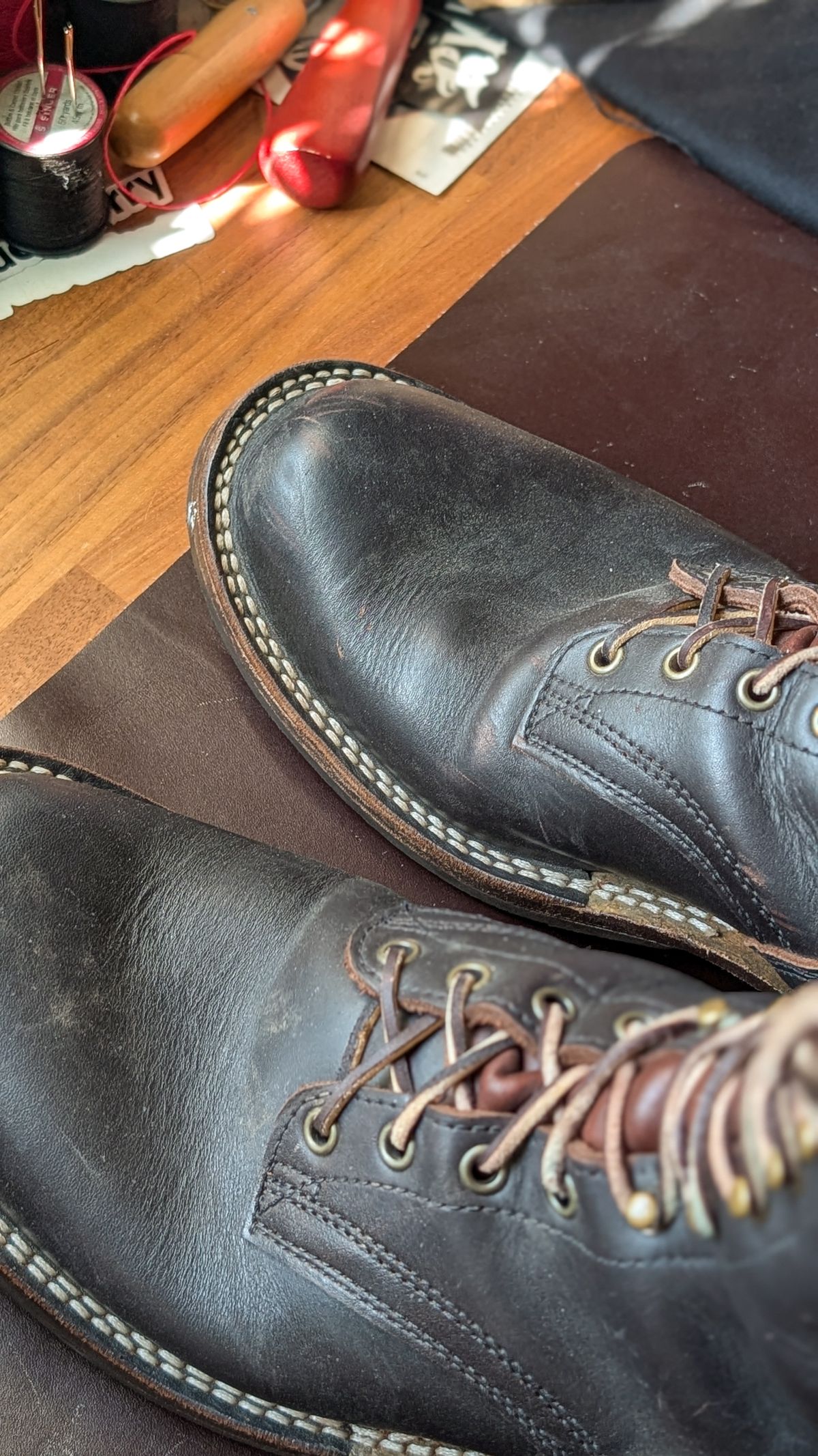 Photo by demo on April 22, 2026 of the Frank's Boots Custom Model in Seidel Mocha Oil Tan.