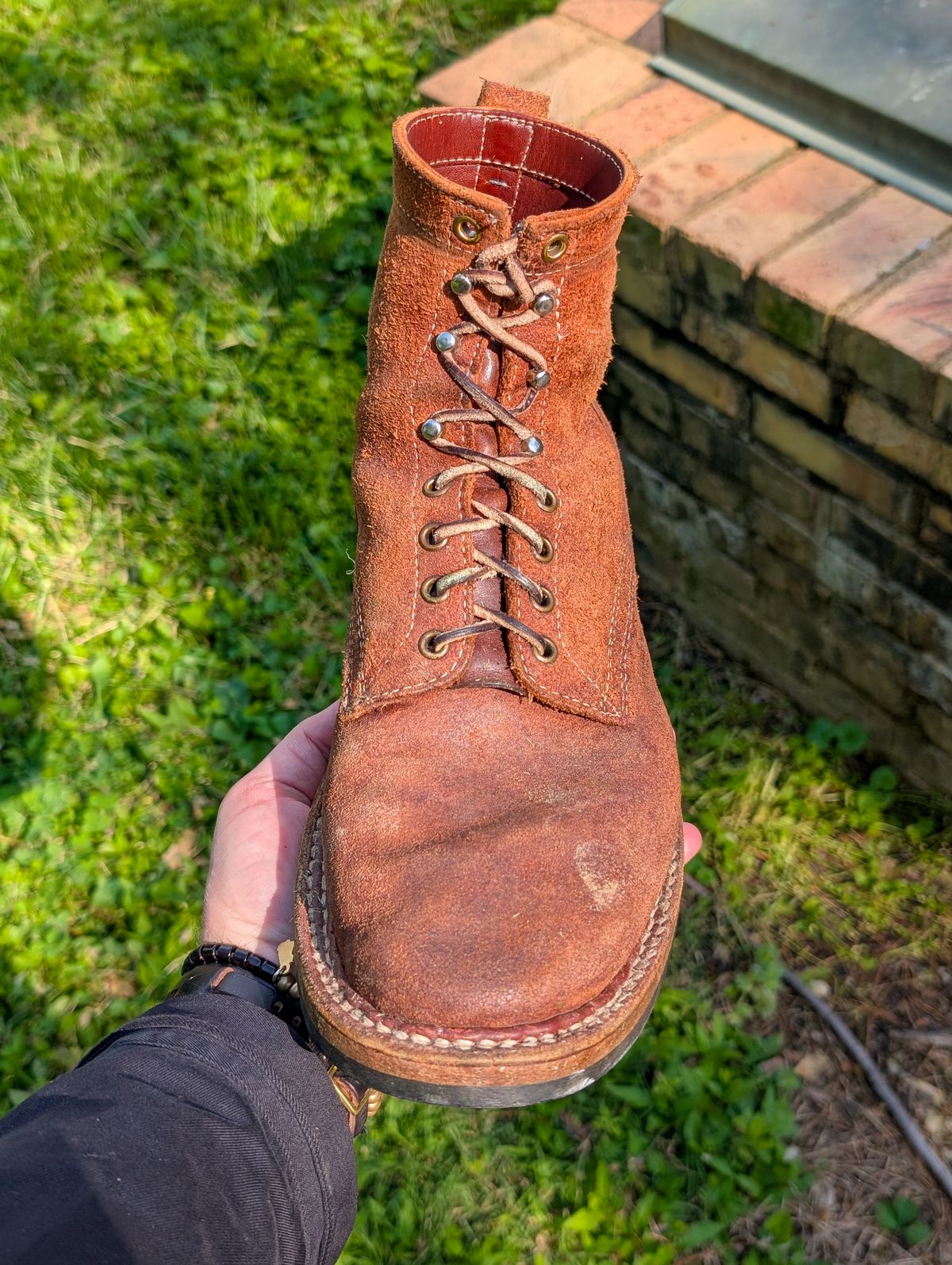 Photo by demo on May 8, 2025 of the White's 350 Cruiser in Seidel Red Dog Oil Tan Roughout.
