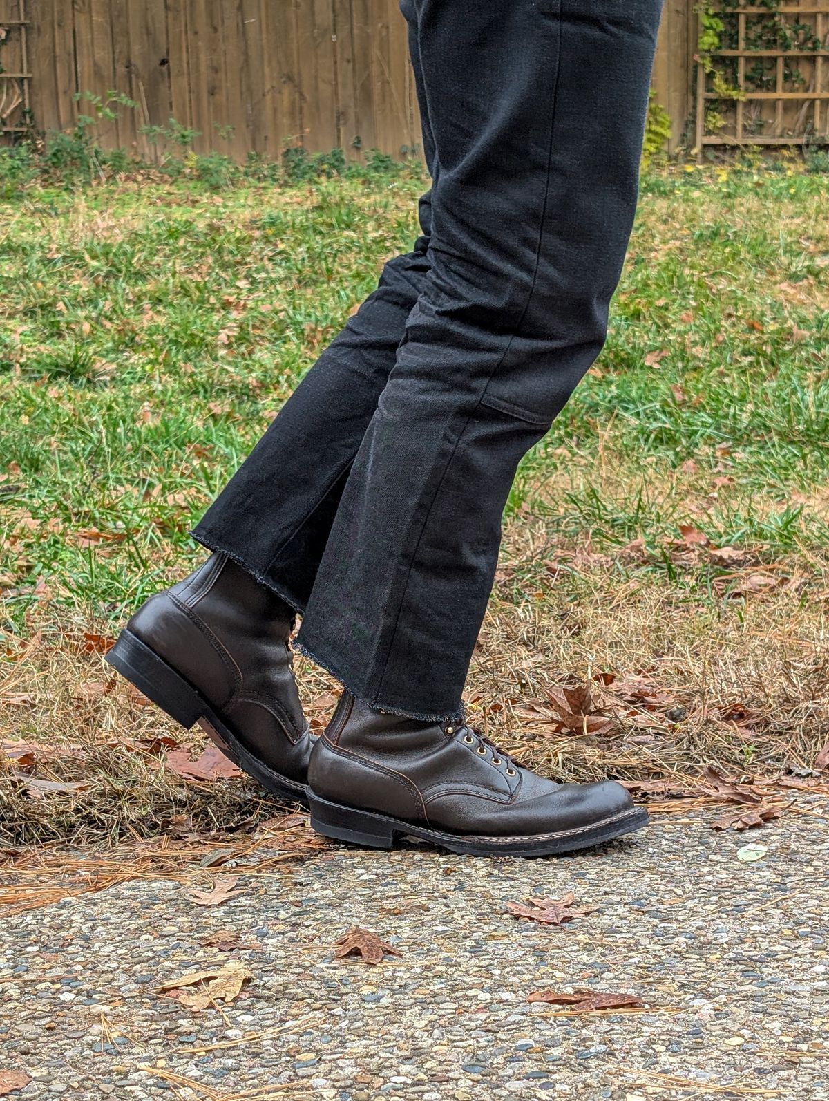 Photo by demo on November 23, 2025 of the White's Bounty Hunter in Seidel Elk Tan.