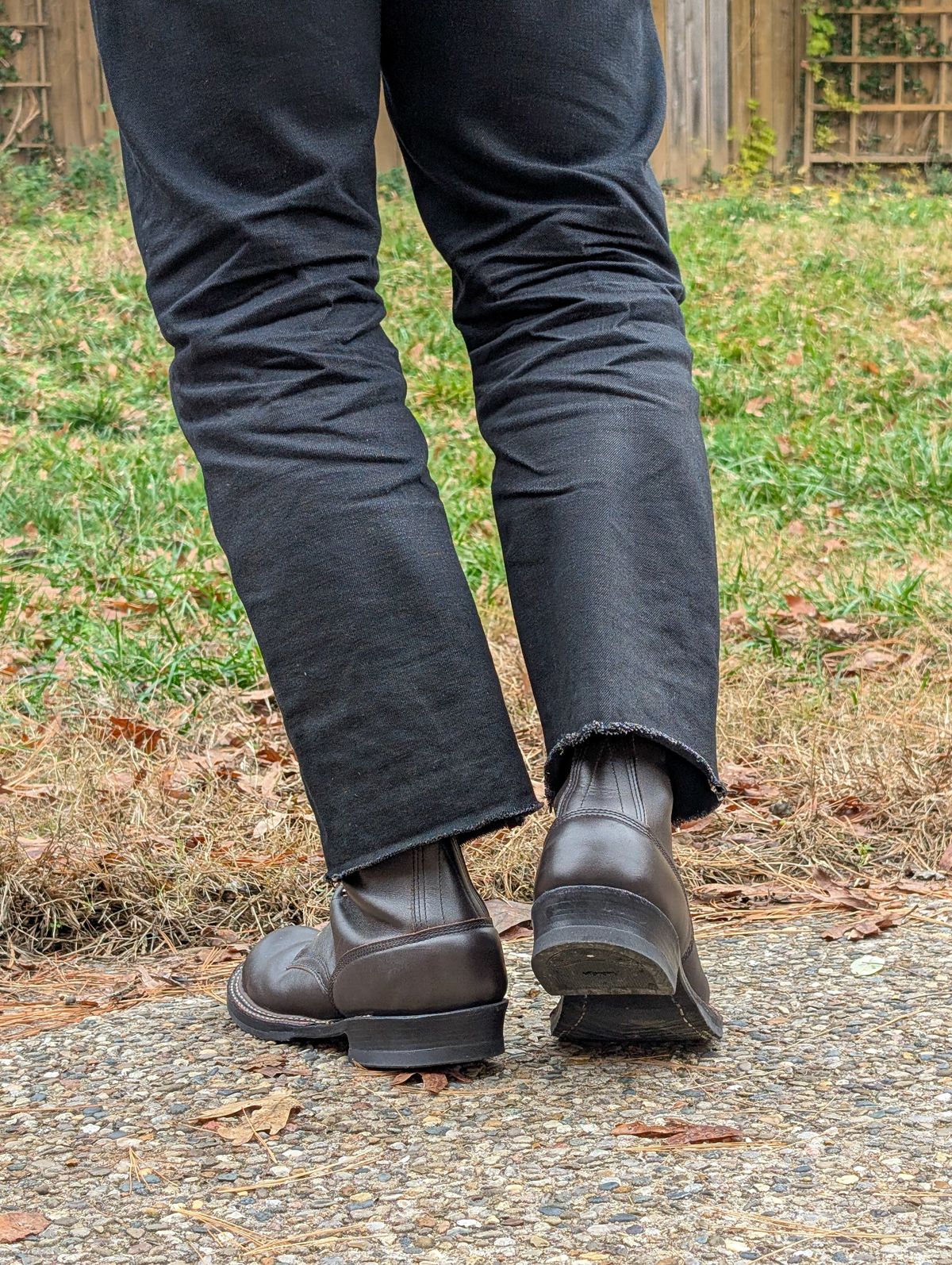 Photo by demo on November 23, 2025 of the White's Bounty Hunter in Seidel Elk Tan.