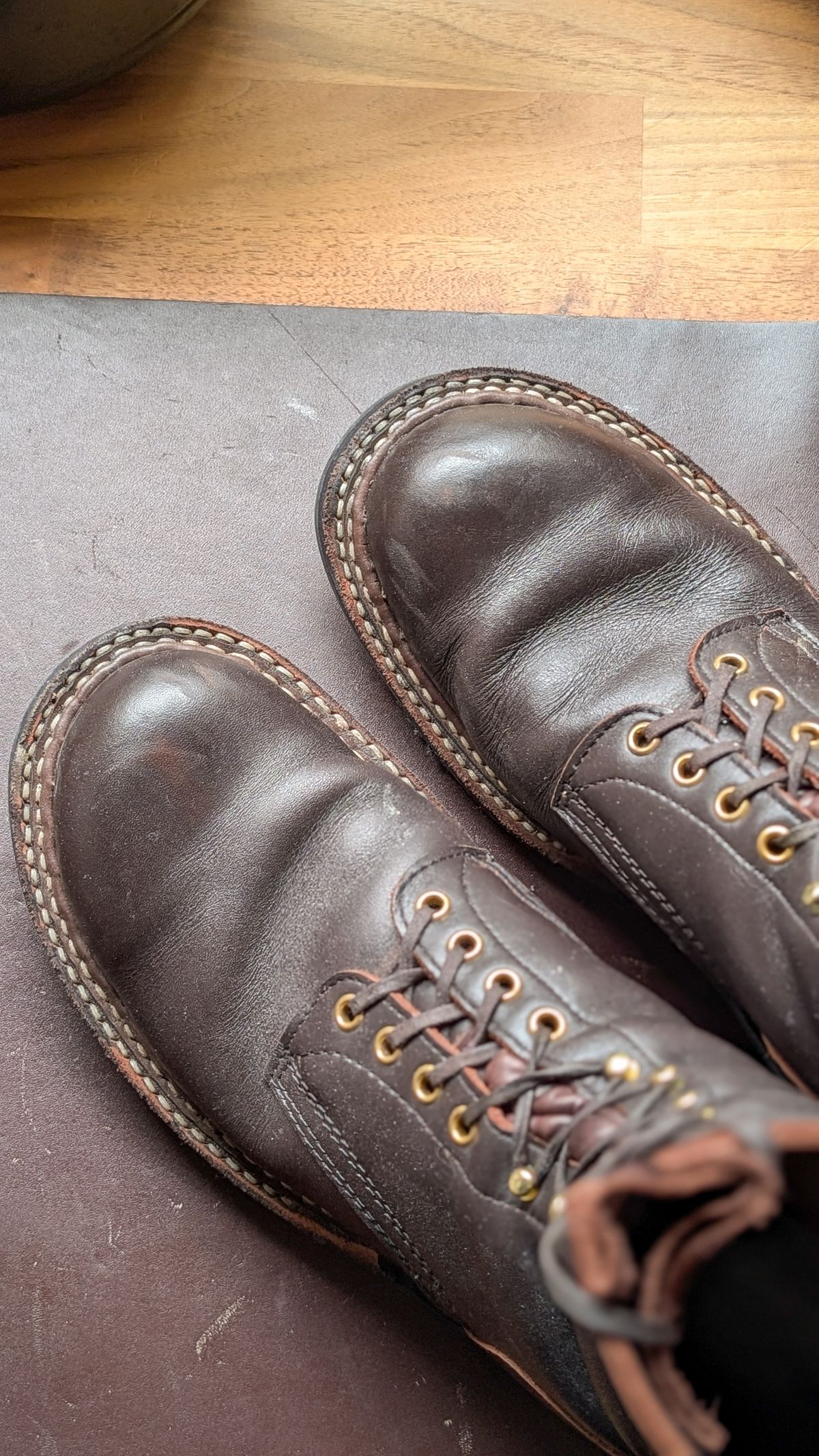 Photo by demo on February 1, 2026 of the White's Bounty Hunter in Seidel Elk Tan.