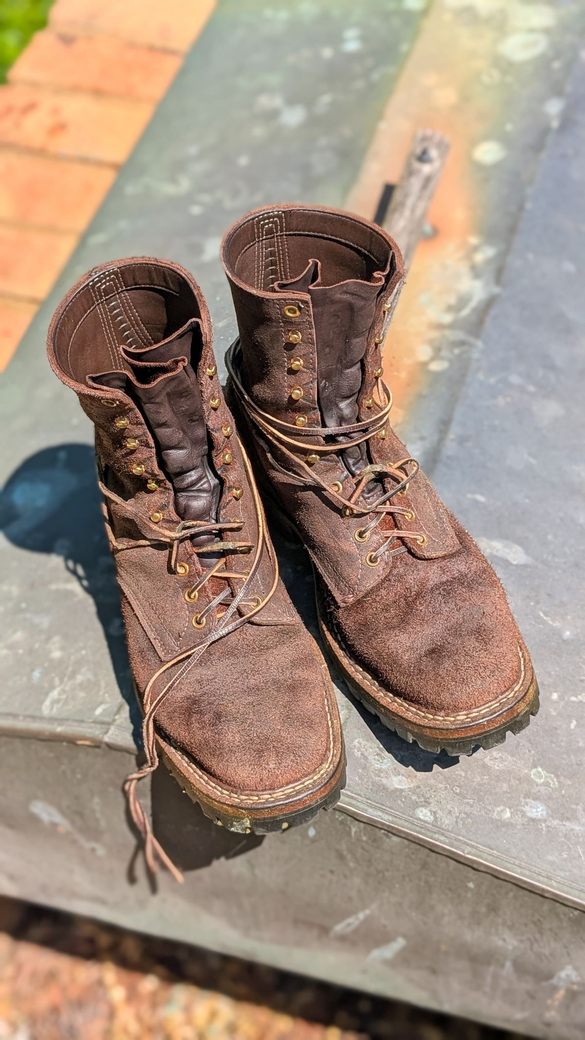 Photo by demo on April 26, 2026 of the White's Smokejumper in Seidel Brown Roughout.