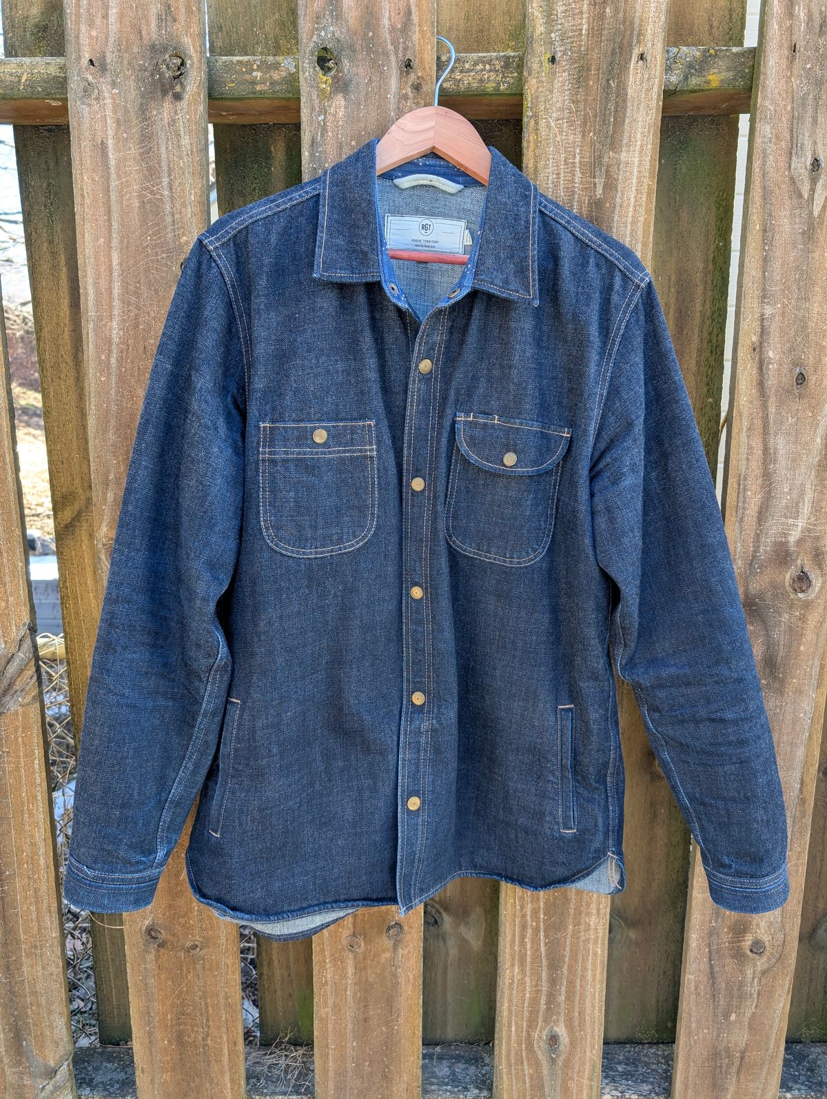 Photo by demo on January 29, 2025 of the Rogue Territory Service Shirt in 13.5oz Cryptic Indigo.