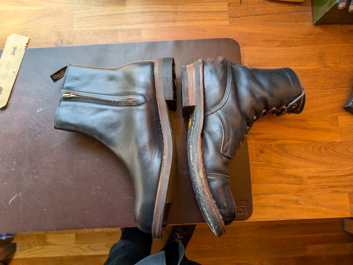 Photo by demo on November 16, 2024 of the Rolling Dub Trio Casper Boot in Horween Black Chromexcel.