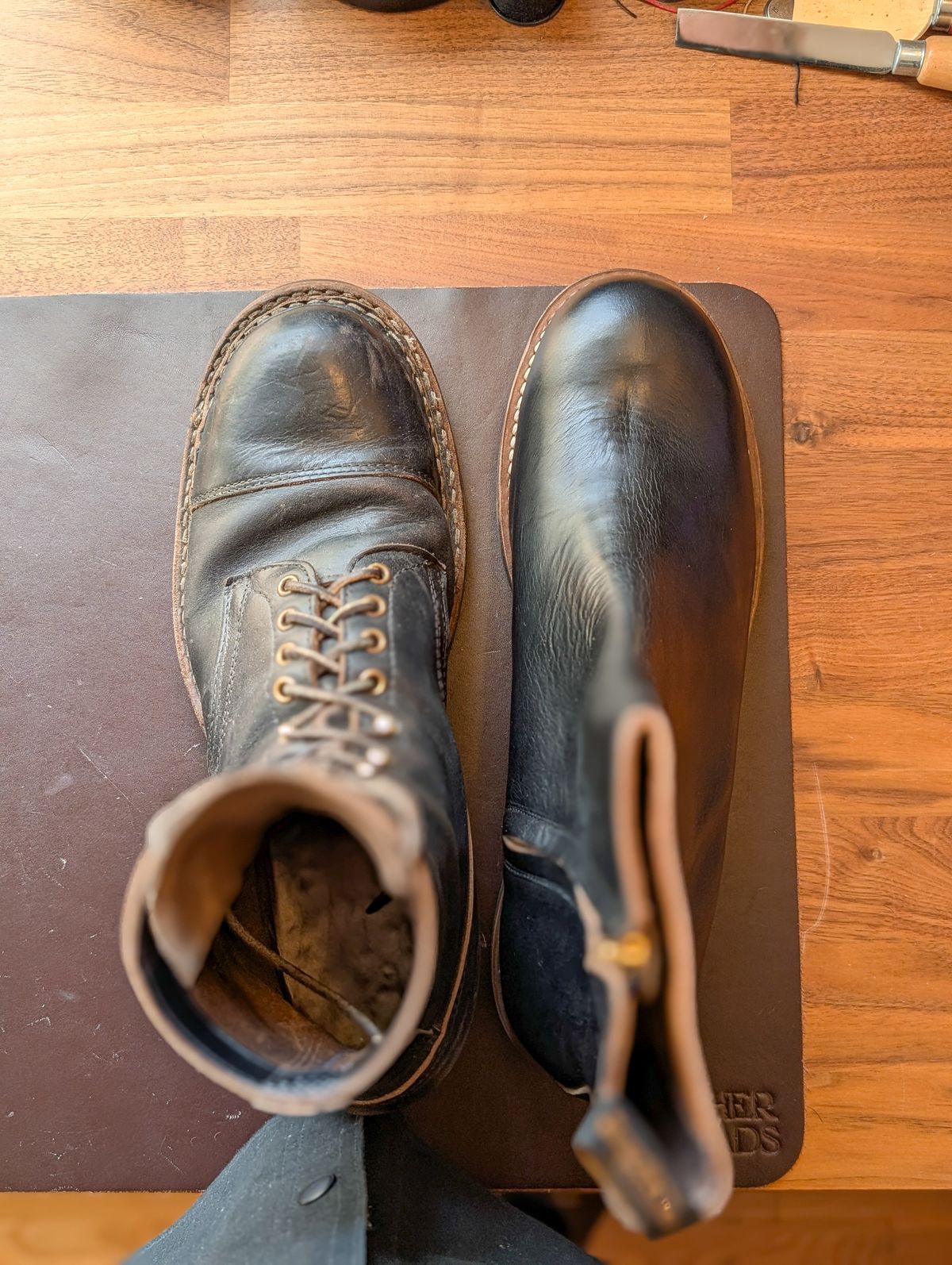 Photo by demo on November 16, 2024 of the Rolling Dub Trio Casper Boot in Horween Black Chromexcel.