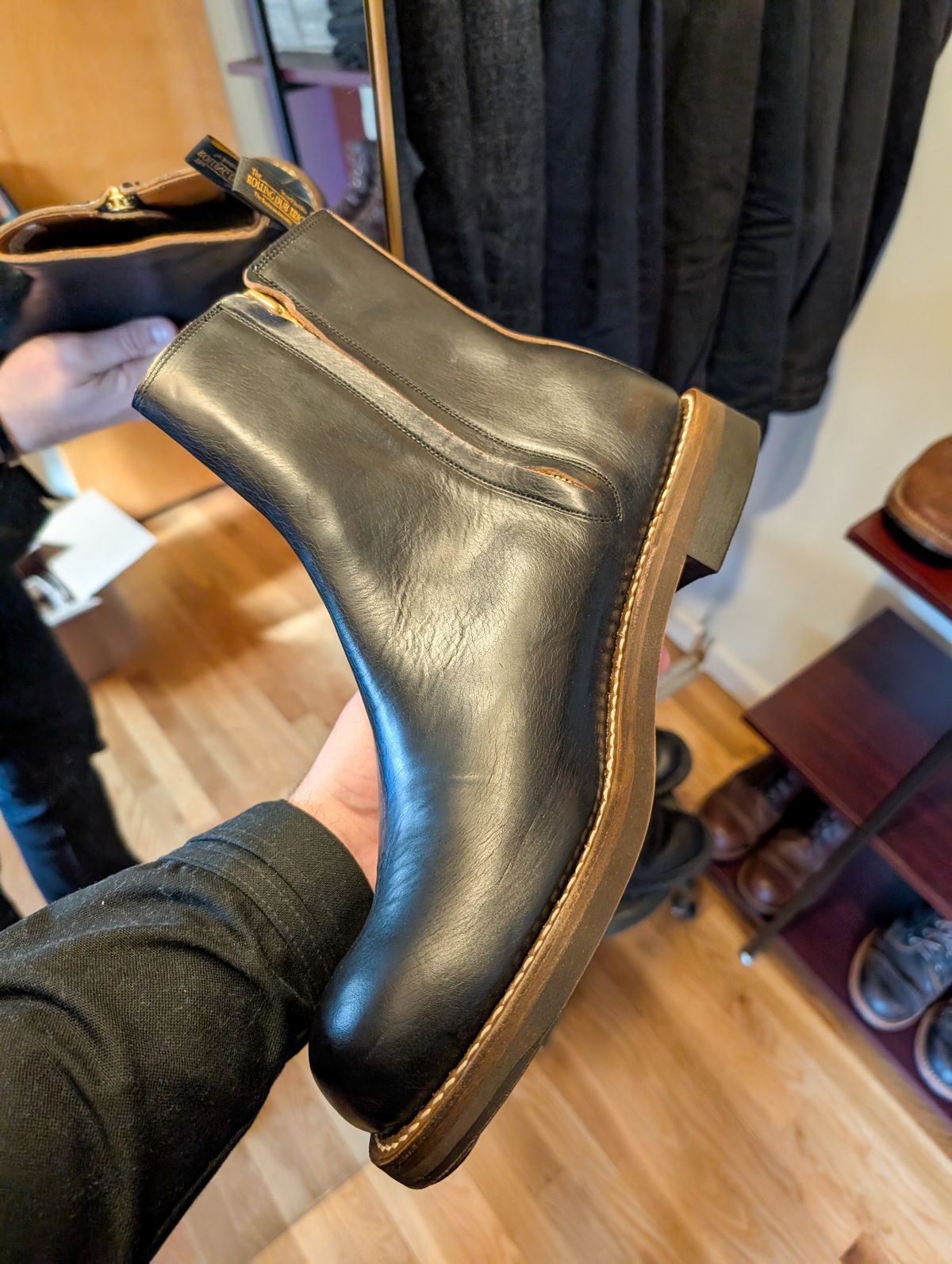 Photo by demo on November 16, 2024 of the Rolling Dub Trio Casper Boot in Horween Black Chromexcel.