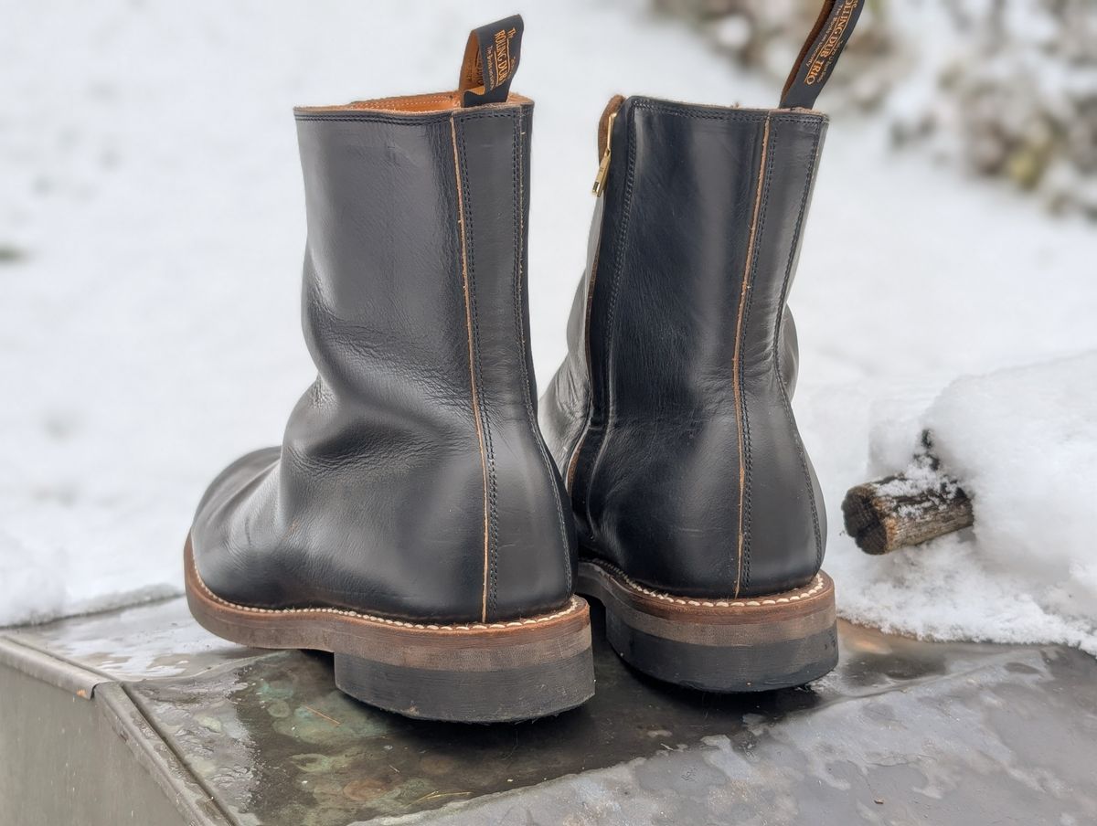 Photo by demo on December 1, 2024 of the Rolling Dub Trio Casper Boot in Horween Black Chromexcel.