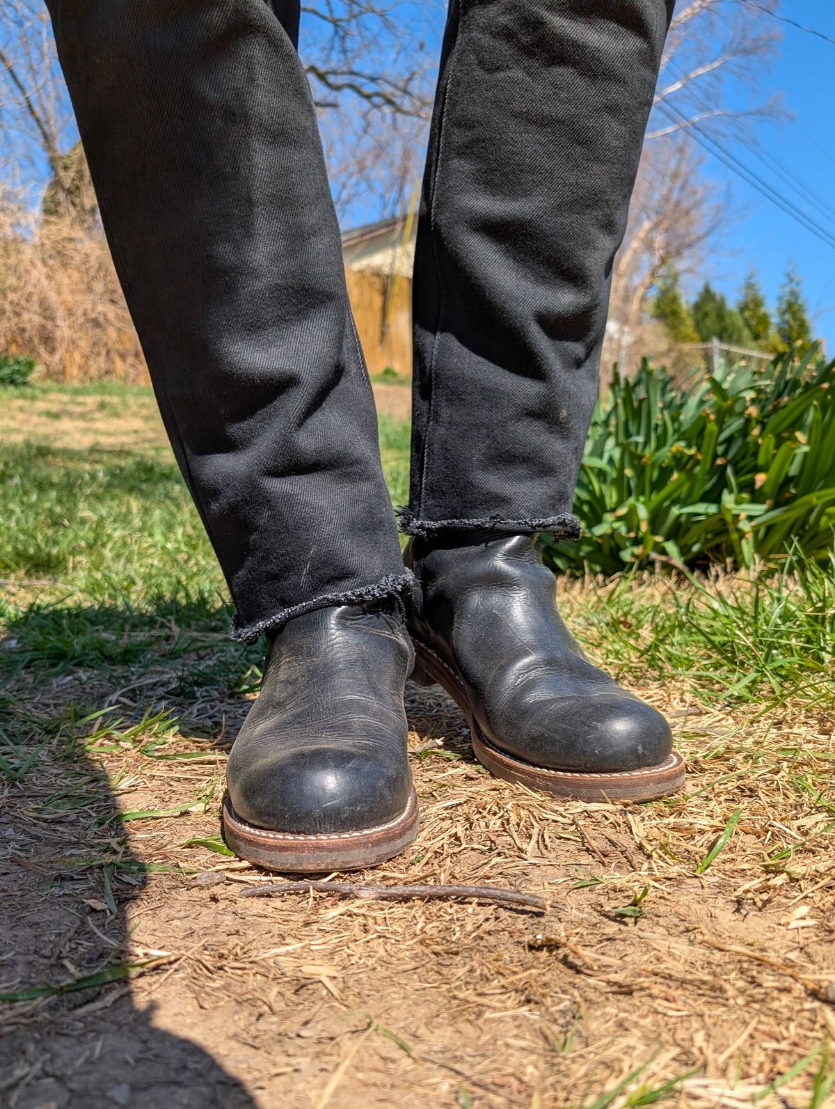 Photo by demo on March 20, 2025 of the Rolling Dub Trio Casper Boot in Horween Black Chromexcel.