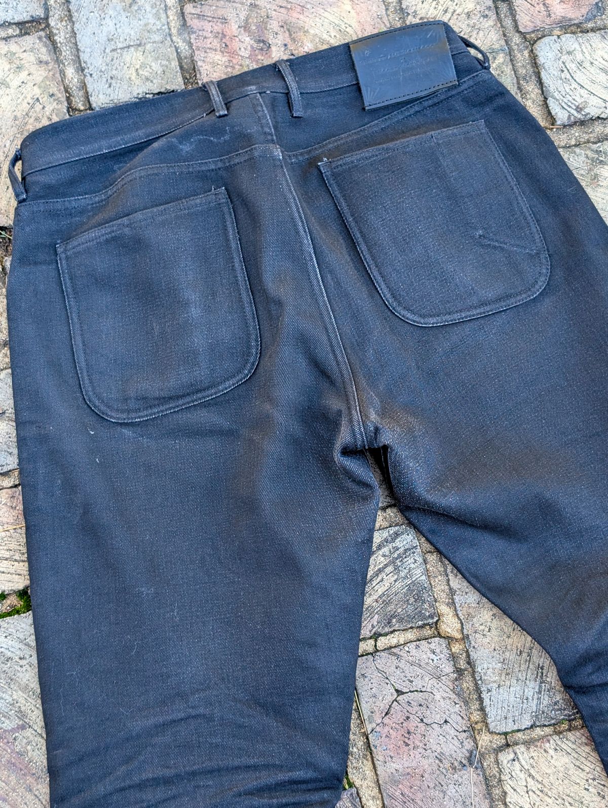 Photo by demo on October 30, 2025 of the Heritage Quality Goods Work Pants in Black Japanese Selvedge.