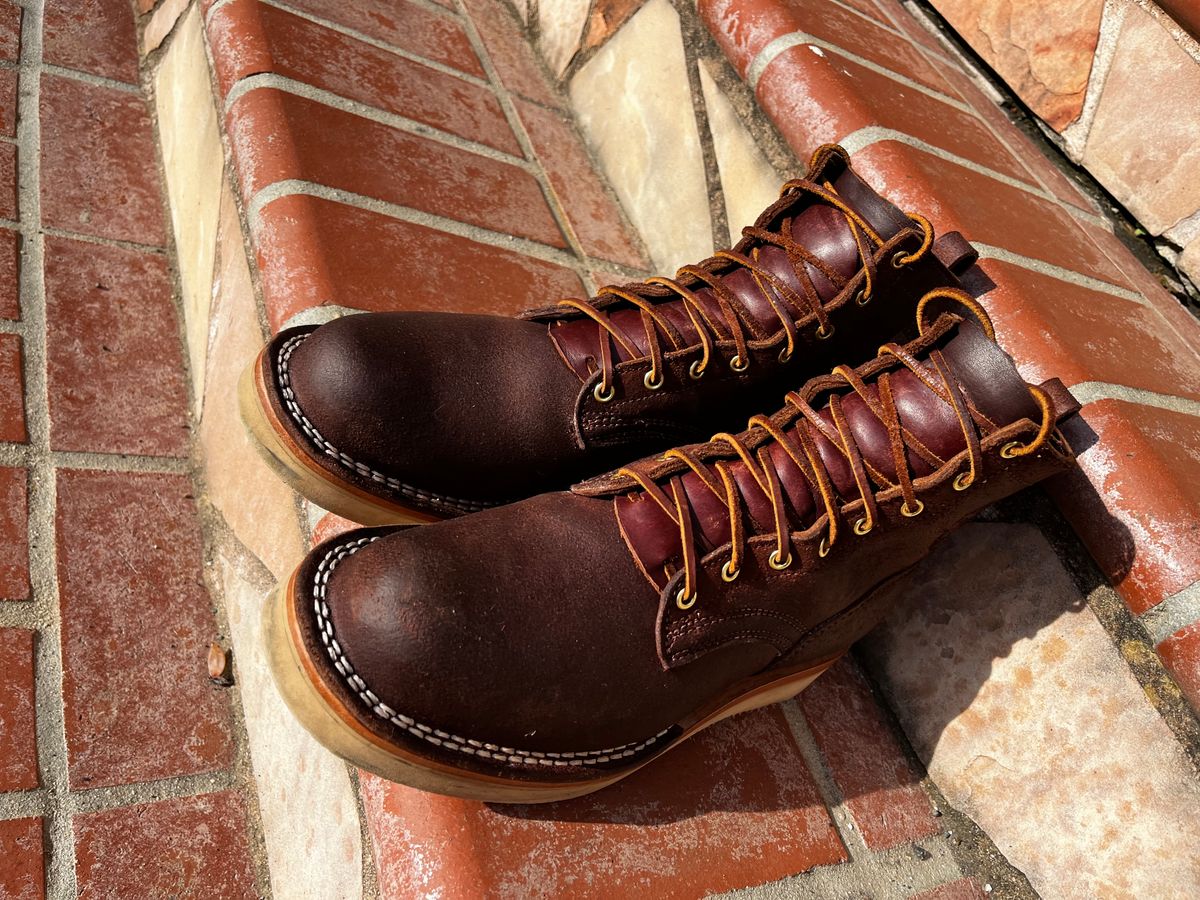 Photo by marboleda on March 5, 2024 of the Frank's Boots Rainier in Seidel Chocolate Oil Tan Roughout.