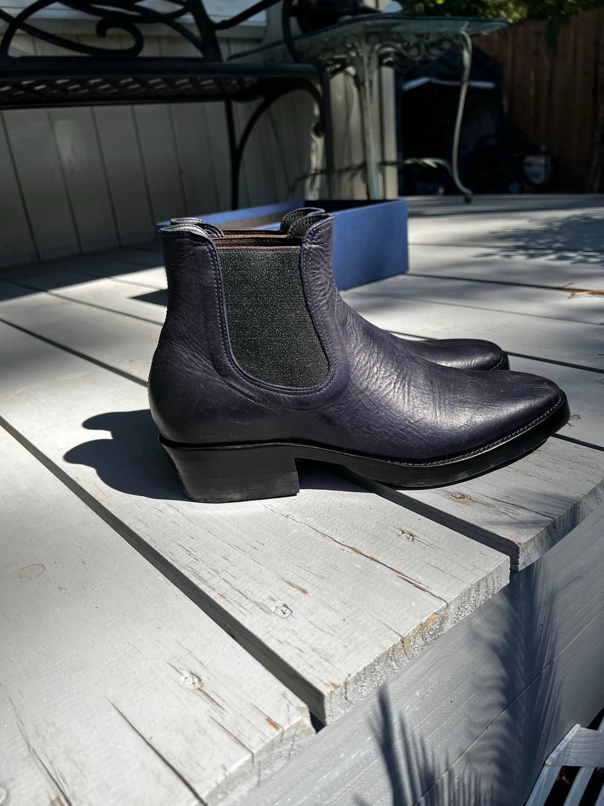 Photo by JonathonC on October 1, 2022 of the Benzein The Seventh Chelsea Boot in Shinki Purple Latigo Horsehide.