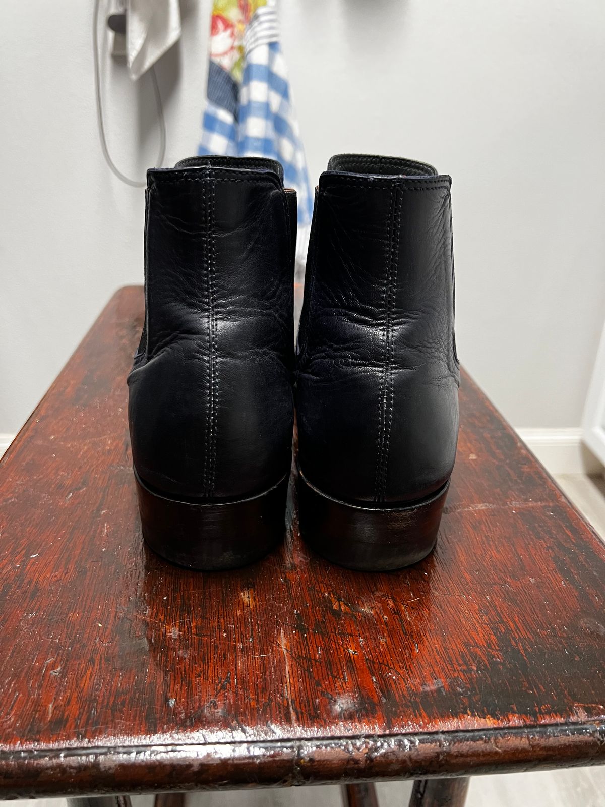 Photo by JonathonC on December 6, 2022 of the Benzein The Seventh Chelsea Boot in Shinki Purple Latigo Horsehide.