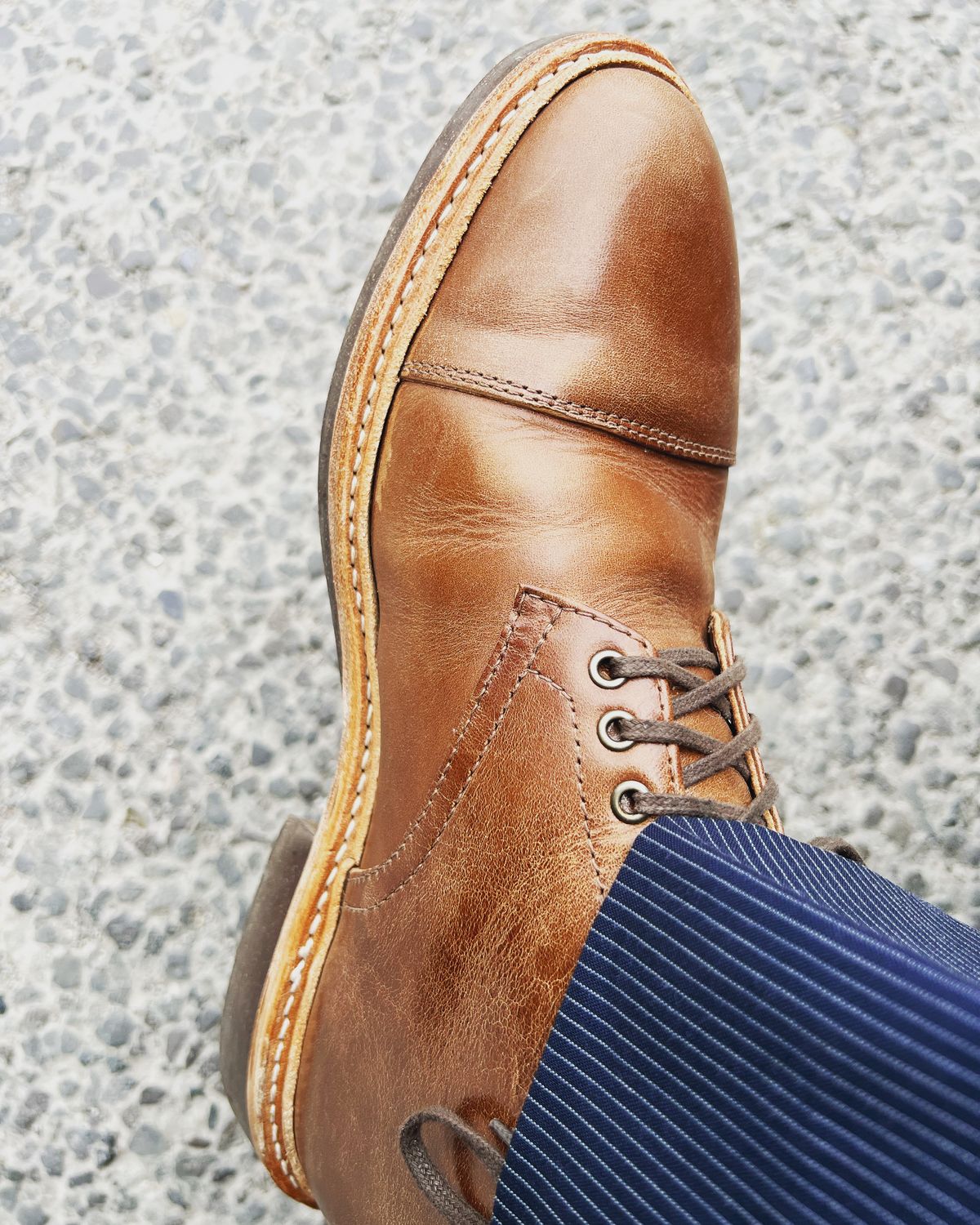 Photo by peterldavey on May 17, 2022 of the Oak Street Bootmakers Lakeshore Boot in Maryam Toscanello Horsebutt.