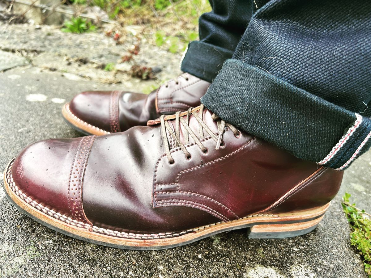 Photo by peterldavey on October 5, 2021 of the Viberg Service Boot in Horween Color 8 Shell Cordovan.