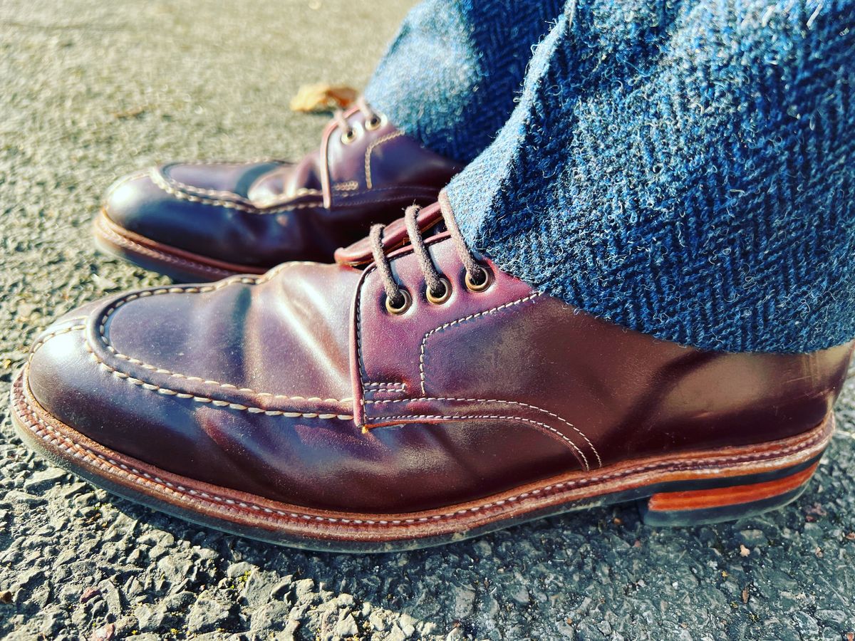 Photo by peterldavey on February 2, 2022 of the Meermin in Horween Color 6 Shell Cordovan.