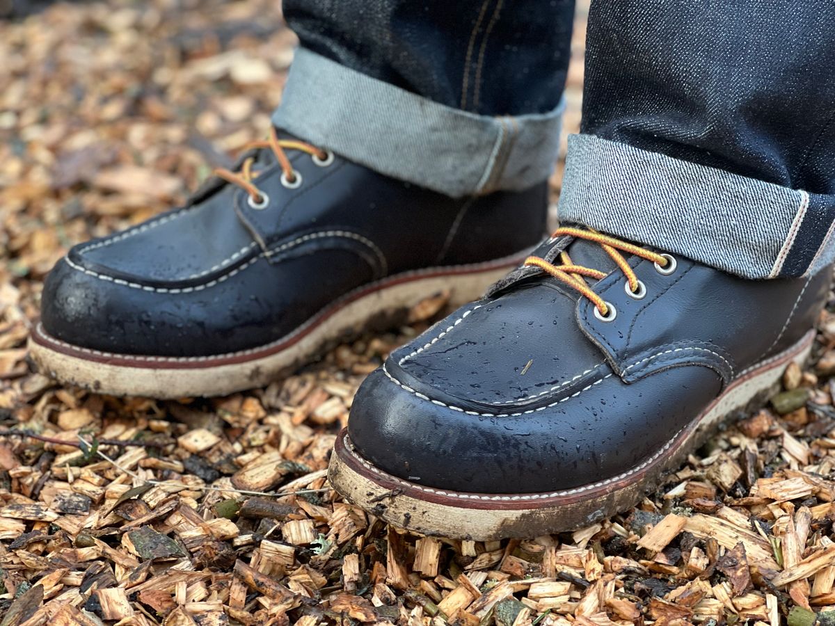 Photo by peterldavey on December 24, 2021 of the Red Wing 6-Inch Classic Moc in Unknown Material.