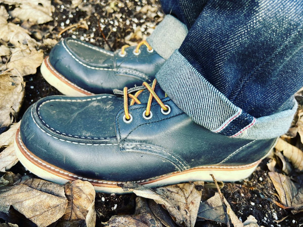 Photo by peterldavey on January 20, 2022 of the Red Wing 6-Inch Classic Moc in Unknown Material.