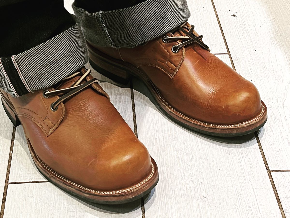 Photo by peterldavey on January 19, 2022 of the Viberg in Horween Natural Dublin.