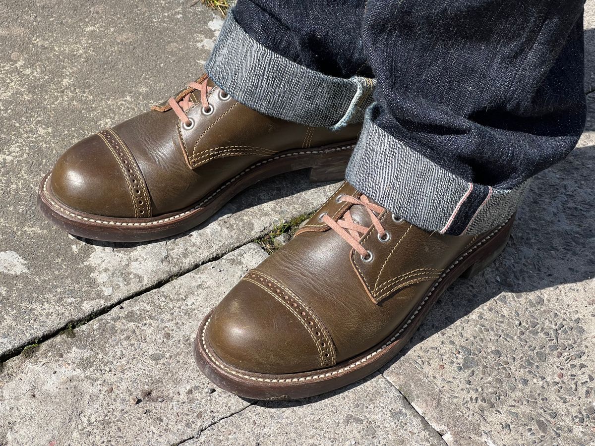 Photo by peterldavey on June 6, 2022 of the John Lofgren M-43 Service Shoes in Horween Olive Chromexcel.