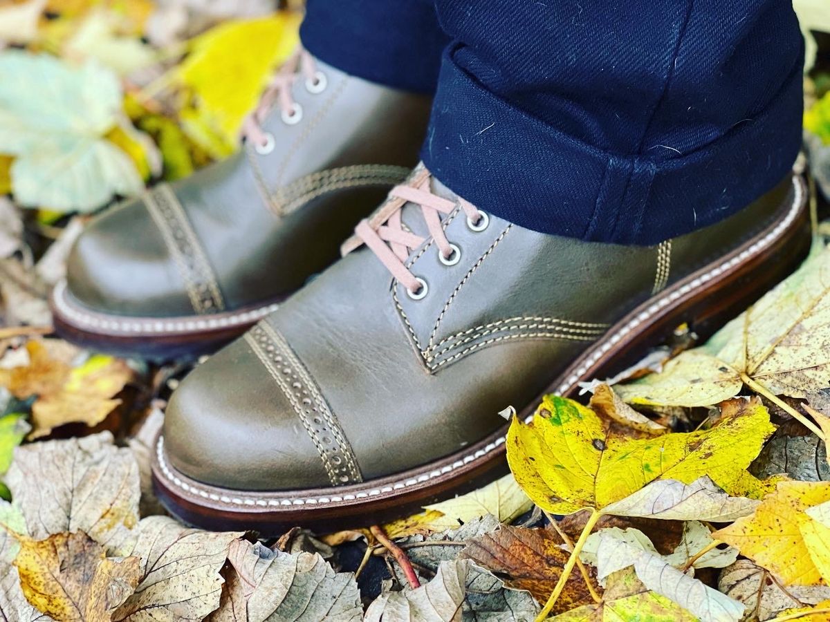 Photo by peterldavey on November 20, 2021 of the John Lofgren M-43 Service Shoes in Horween Olive Chromexcel.