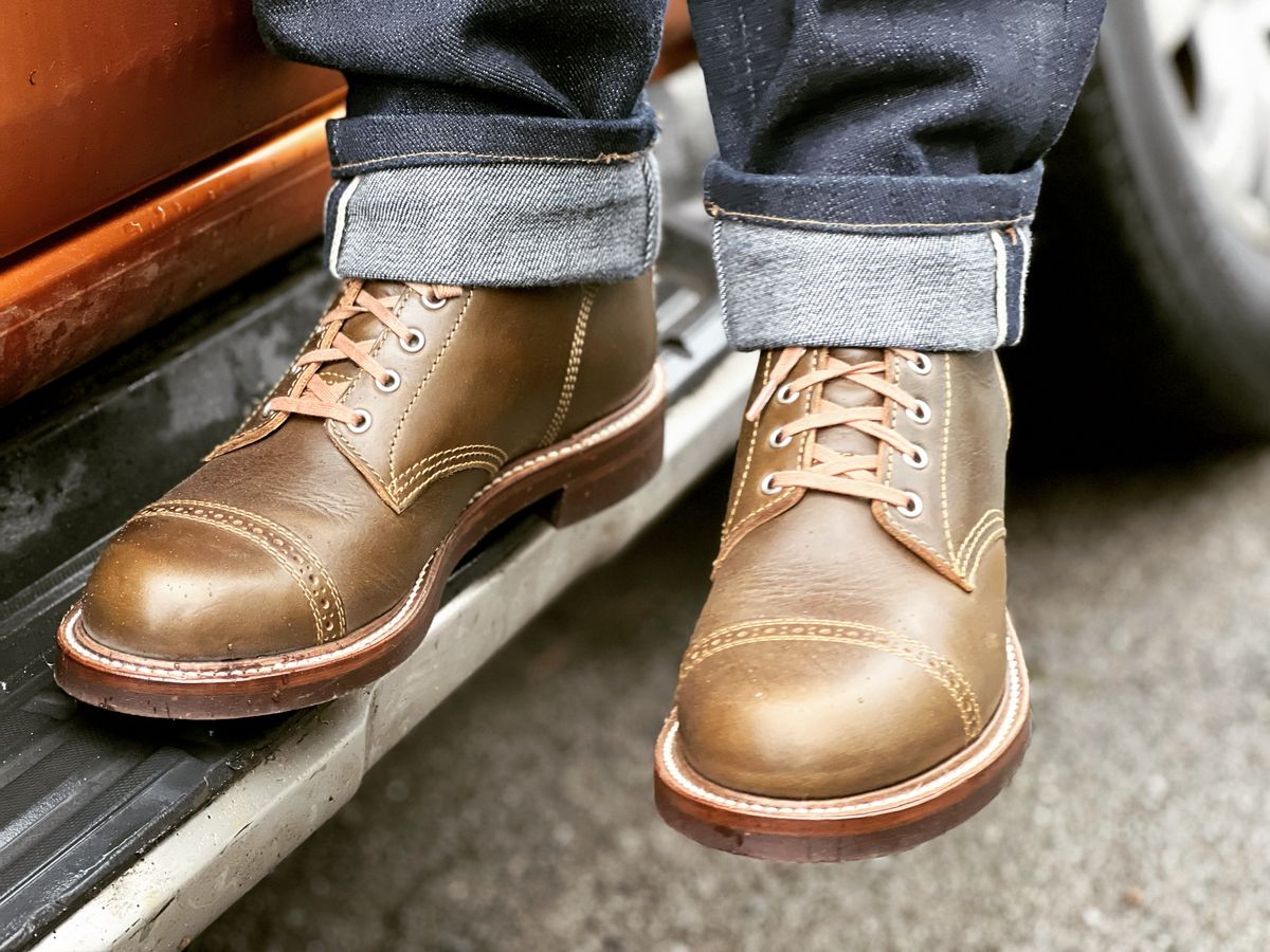 Photo by peterldavey on December 28, 2021 of the John Lofgren M-43 Service Shoes in Horween Olive Chromexcel.