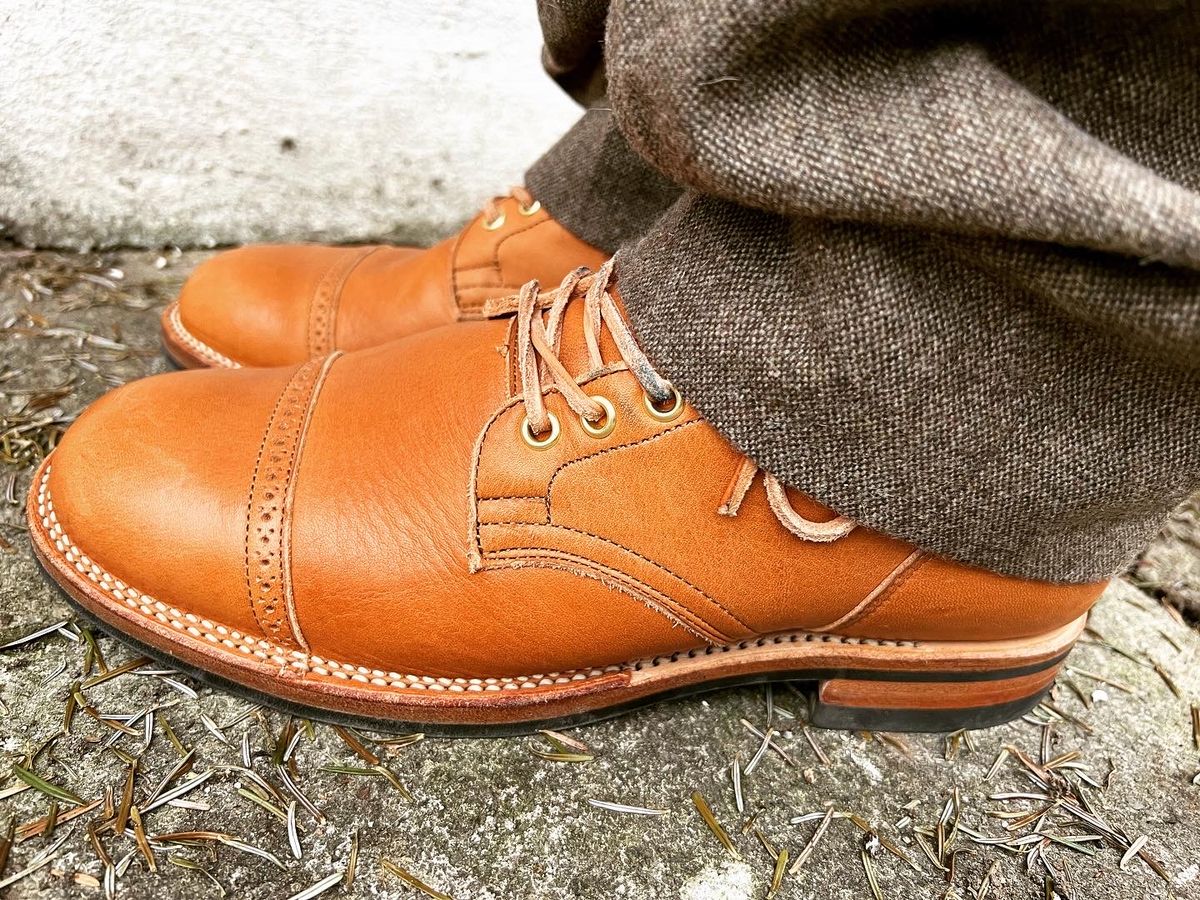 Photo by peterldavey on January 26, 2022 of the Viberg Service Boot in Horween Natural Essex.