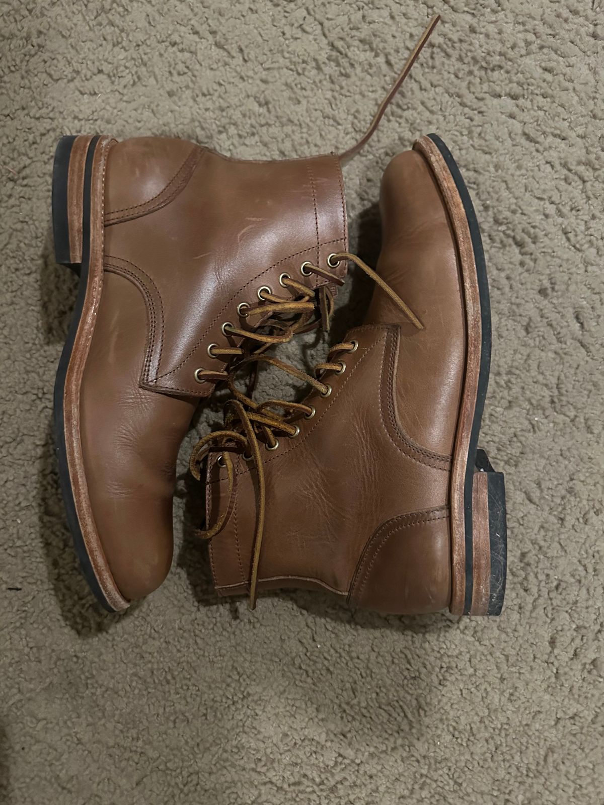 Photo by rus_boot on December 5, 2022 of the Oak Street Bootmakers Trench Boot in Horween Natural Chromexcel.