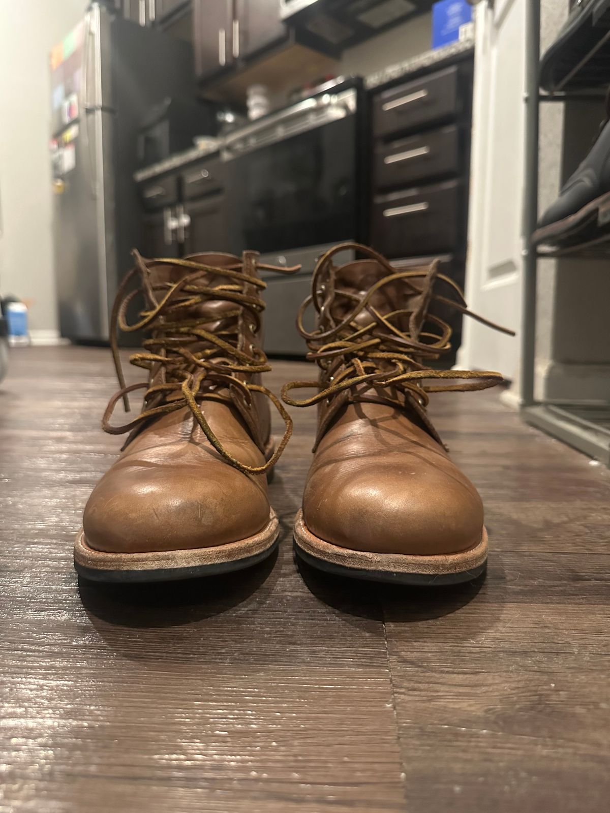 Photo by rus_boot on February 1, 2023 of the Oak Street Bootmakers Trench Boot in Horween Natural Chromexcel.