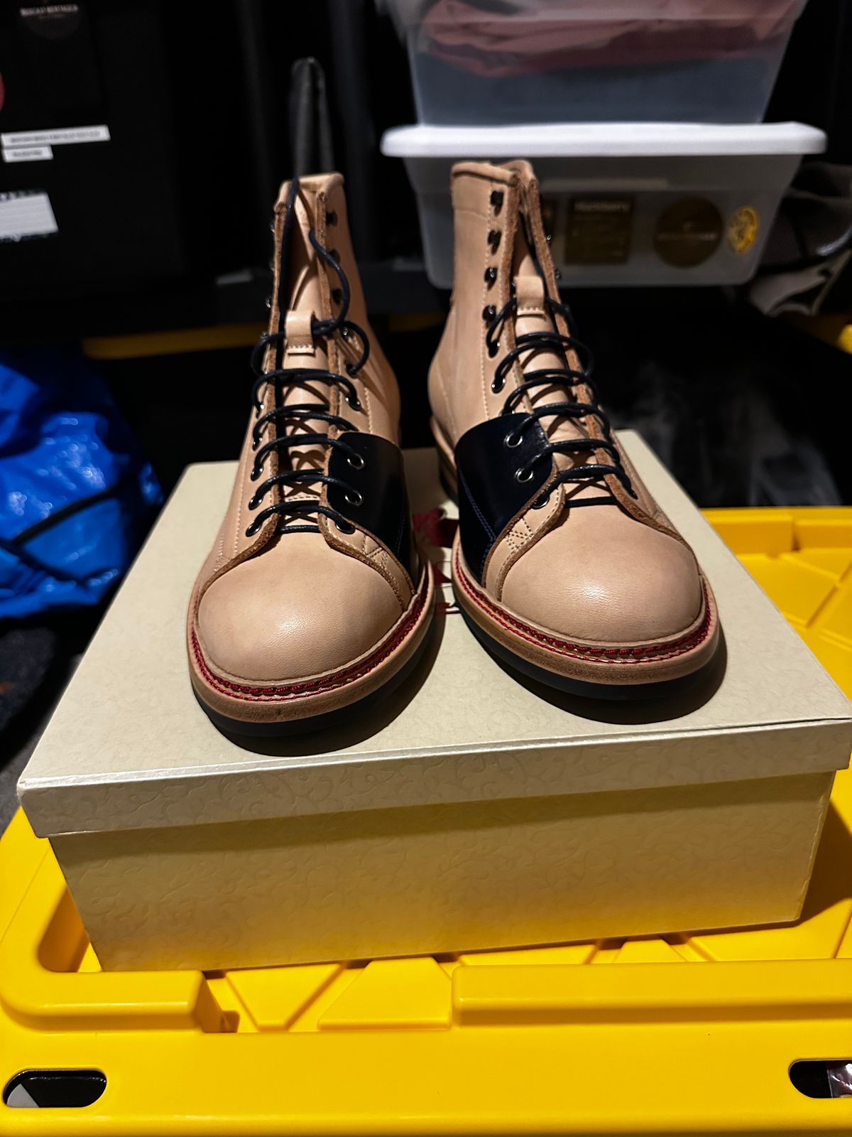 Photo by rus_boot on October 4, 2025 of the Jakkrabbits Monkey Boot in Heritage Natural Vegetable tanned.