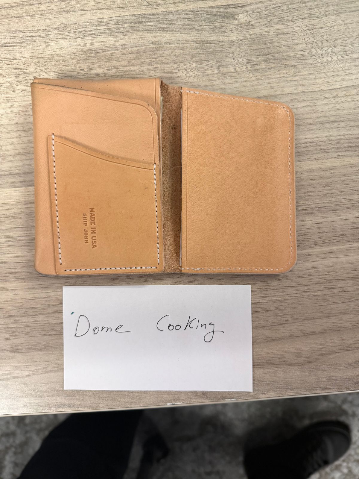 Photo by rus_boot on November 5, 2025 of the Ship John Lil Gibson Wallet in Natural Vegetable Tan.