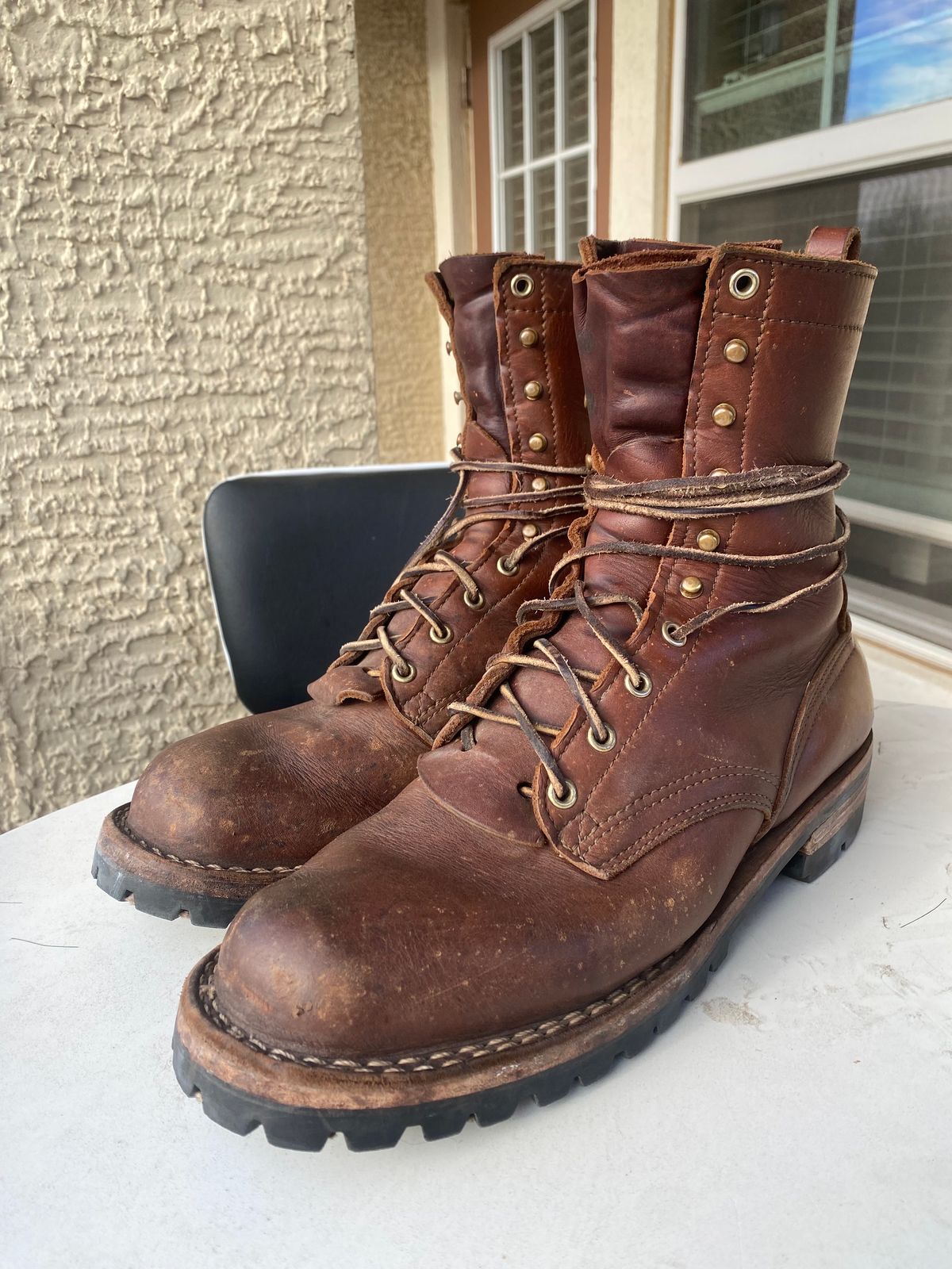 Photo by ChuckNasty on December 13, 2023 of the Nicks Overlander in Seidel 1964 Brown.