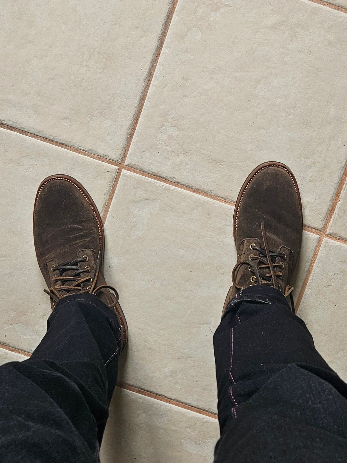 Photo by grim_f on June 17, 2024 of the Grant Stone Diesel Boot in C.F. Stead Loden Janus Calf Suede.