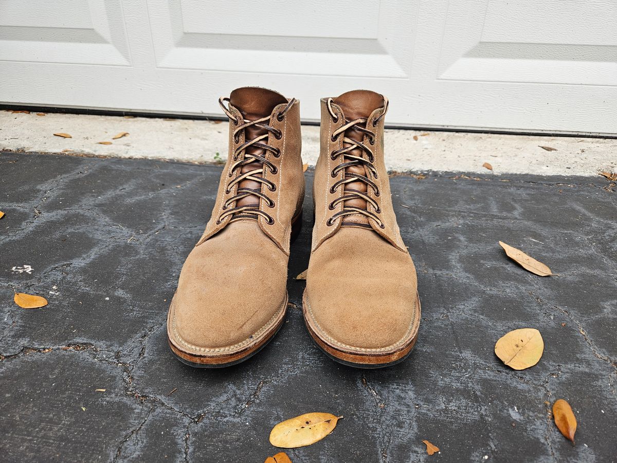 Photo by grim_f on February 4, 2024 of the Viberg Boondocker in Horween Marine Field Roughout.